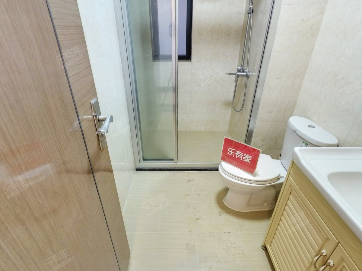锦绣海湾城9期厕所-1