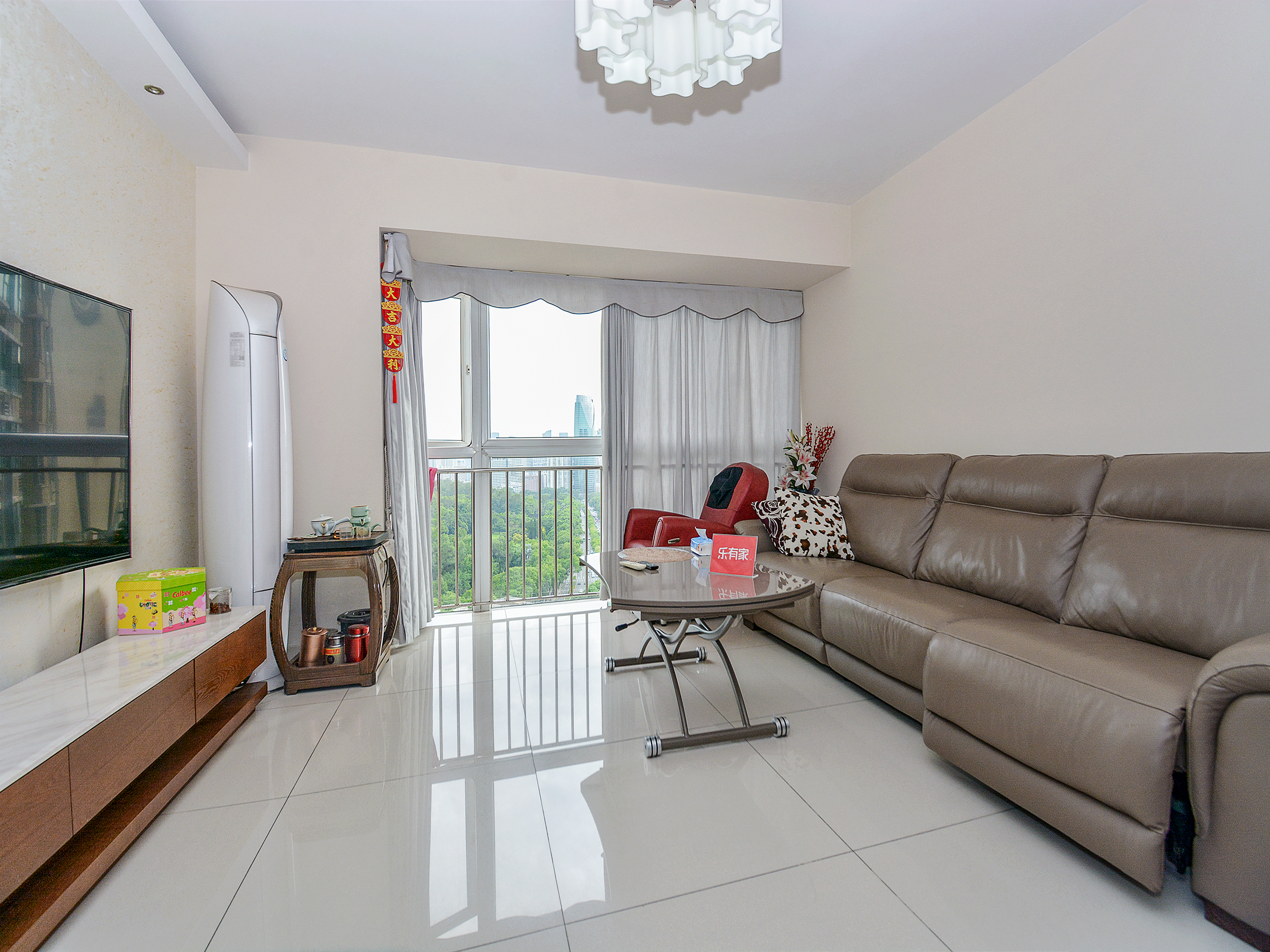 花园小区，彩田商圈，地理位置好，南北通透，采光好。