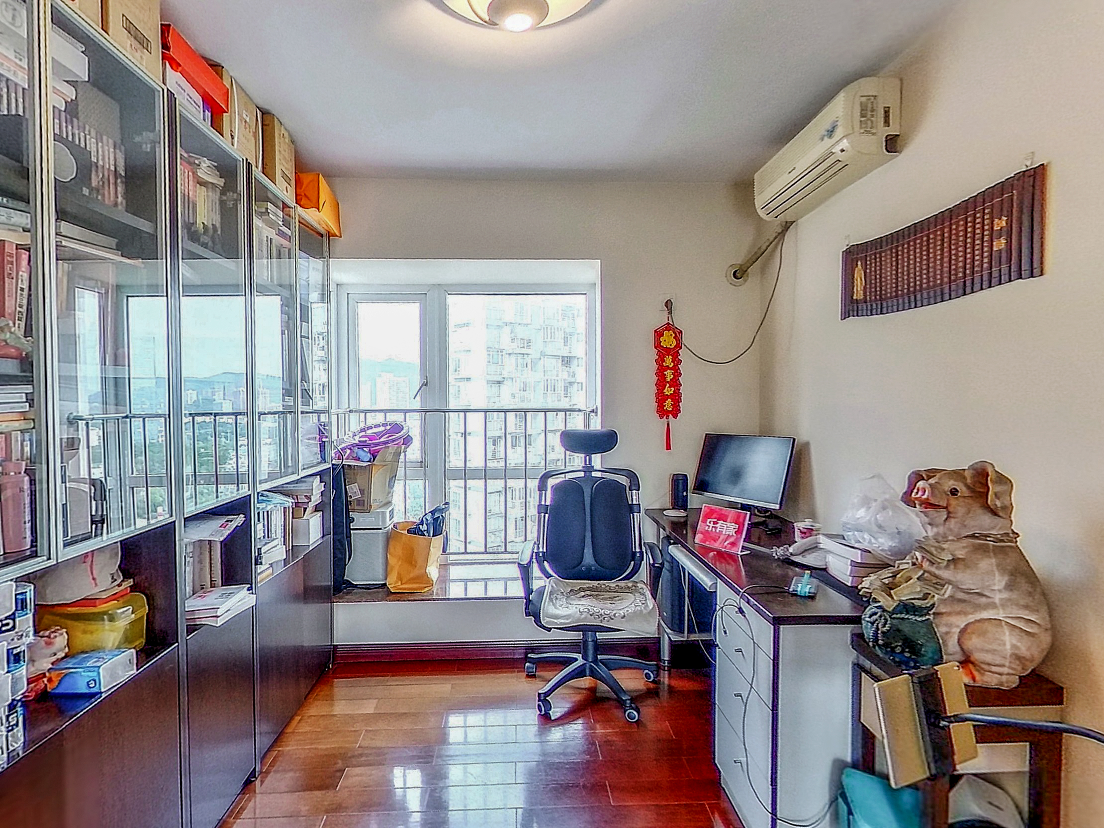 花园小区，彩田商圈，地理位置好，南北通透，采光好。