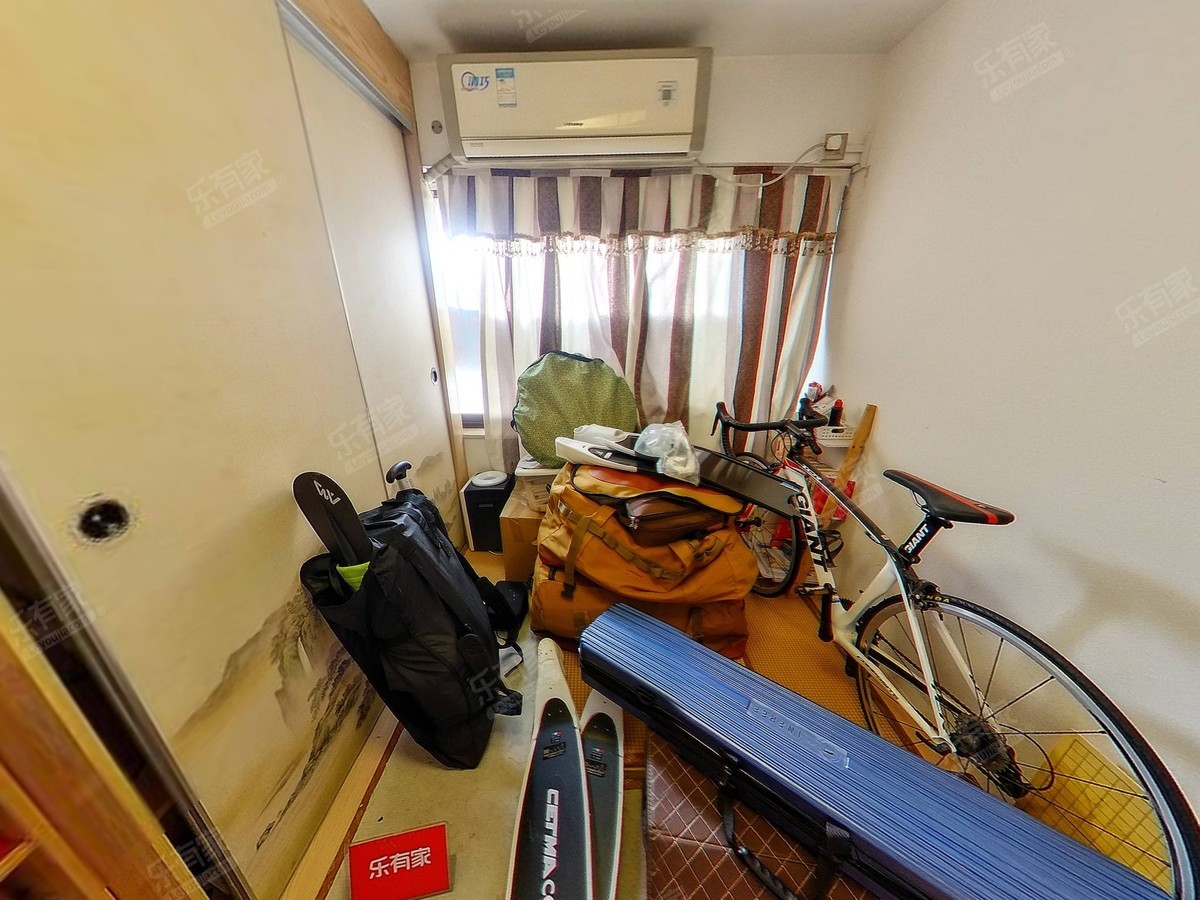 中城天邑三房诚心出售，入户花园，高层视野开阔