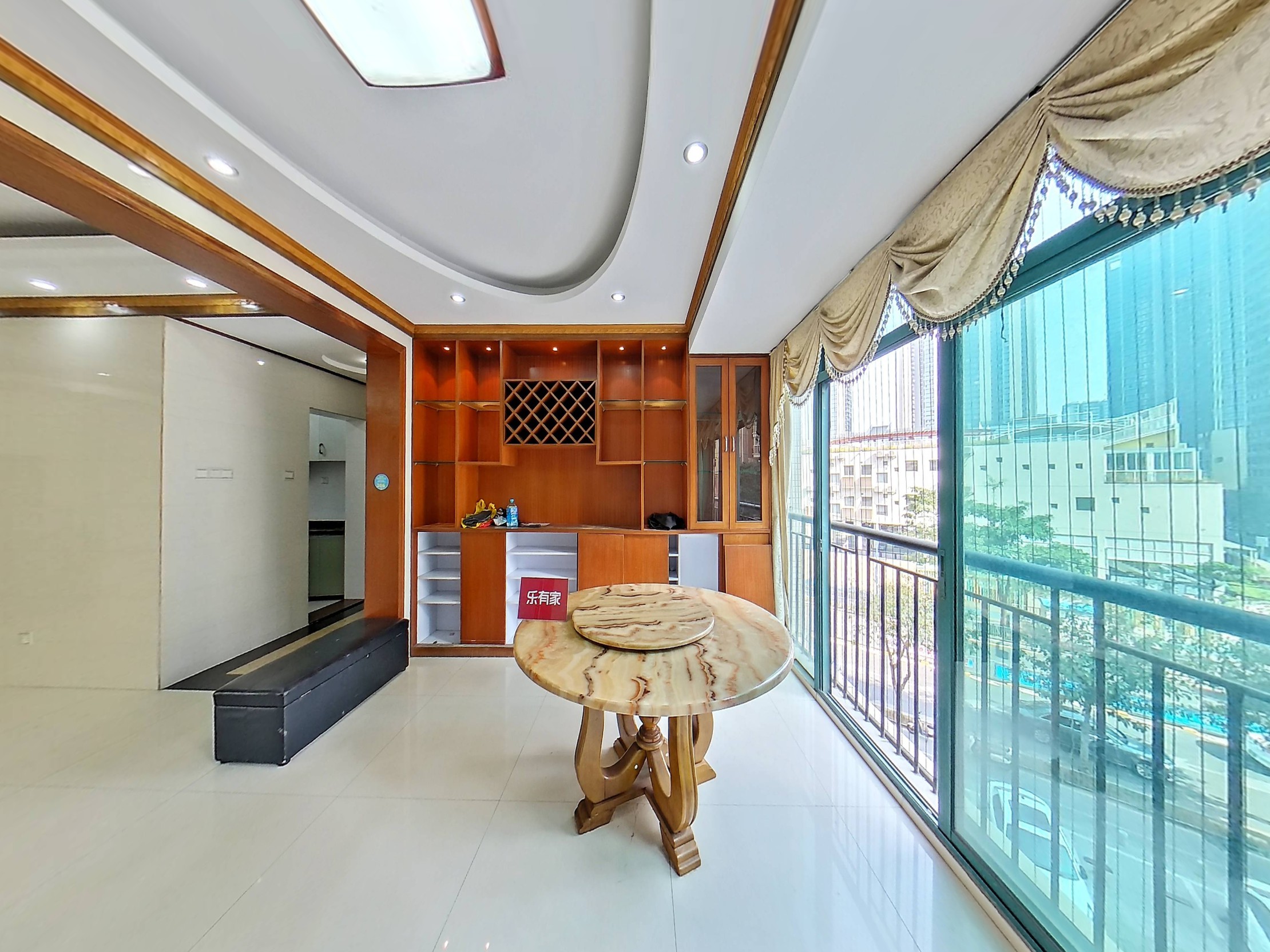 桑达棕榈堡，花园户型，诚心出售！