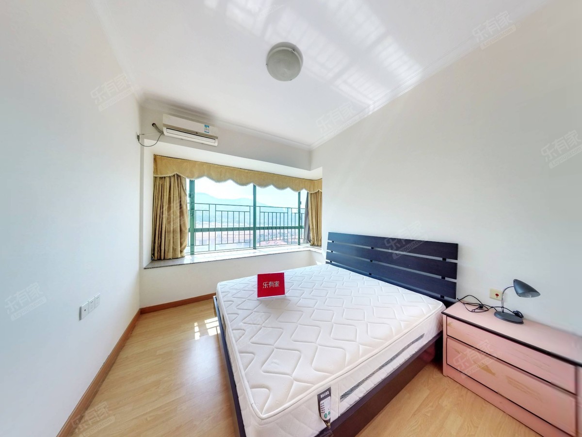 南畔山精装三房，看别墅景观，无遮挡