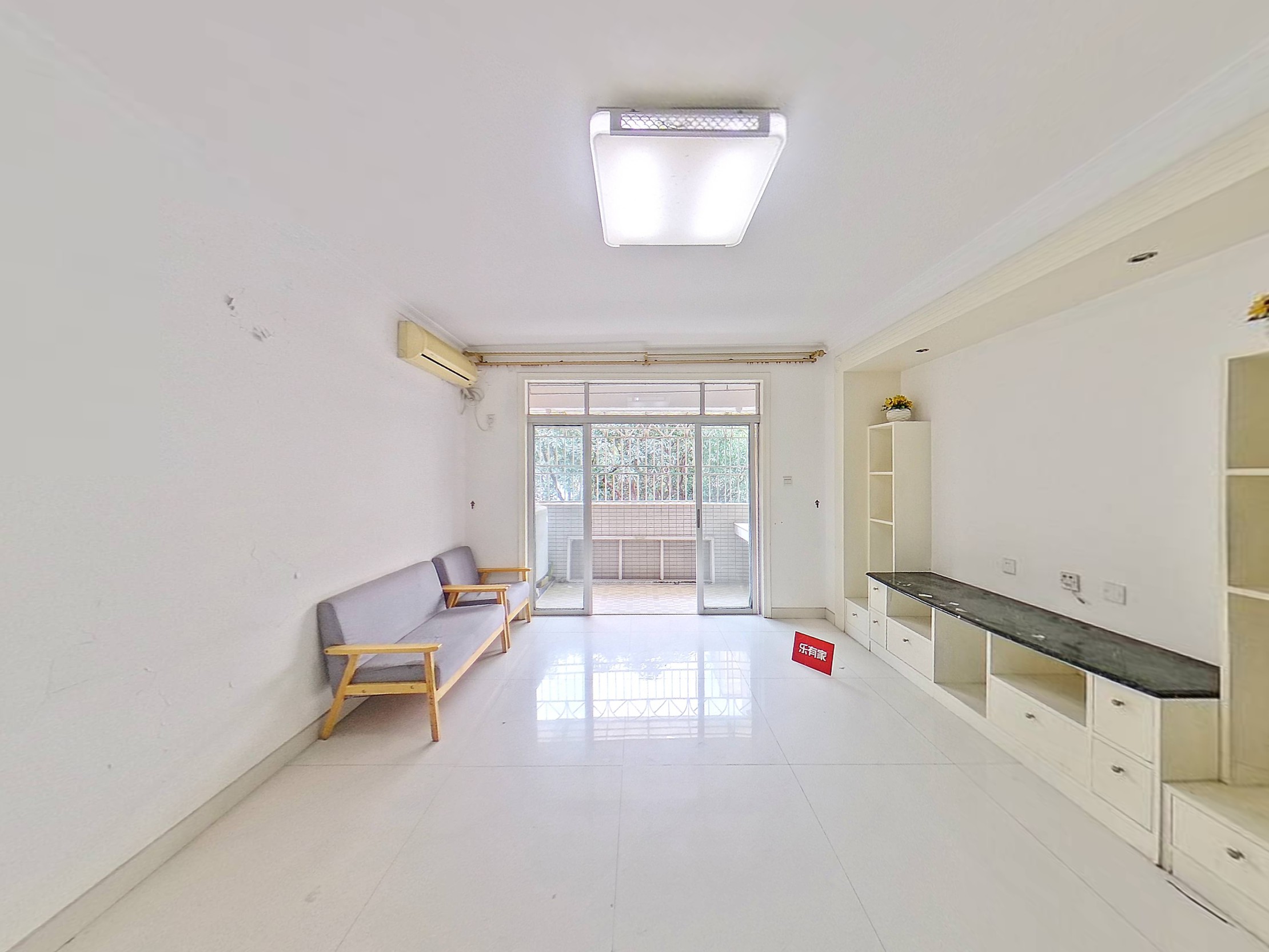 集福居新出精装修3居室出租