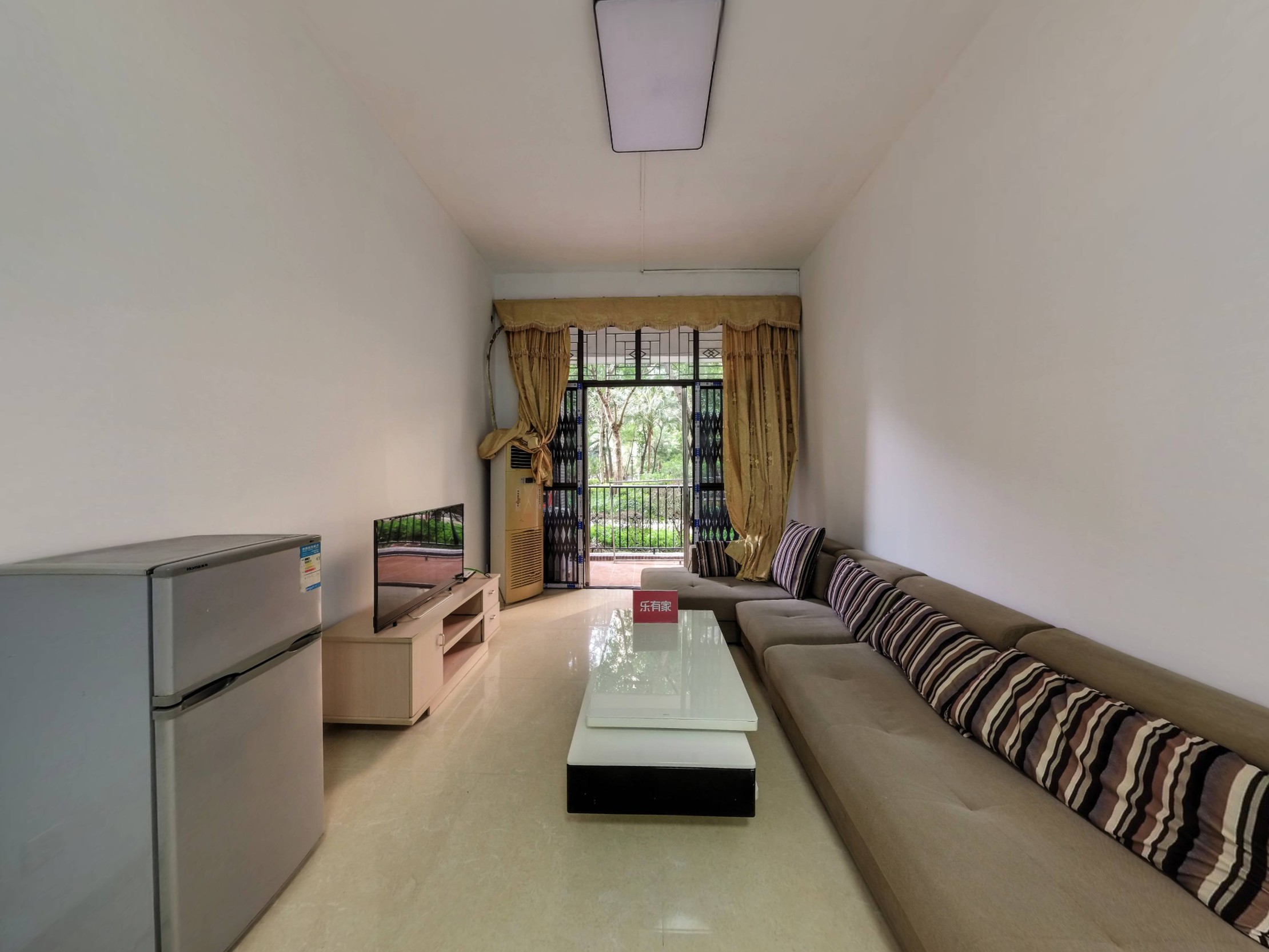 西区彩虹片区精装3房入户花园业主诚心出售-中山尚湖轩一期二手房