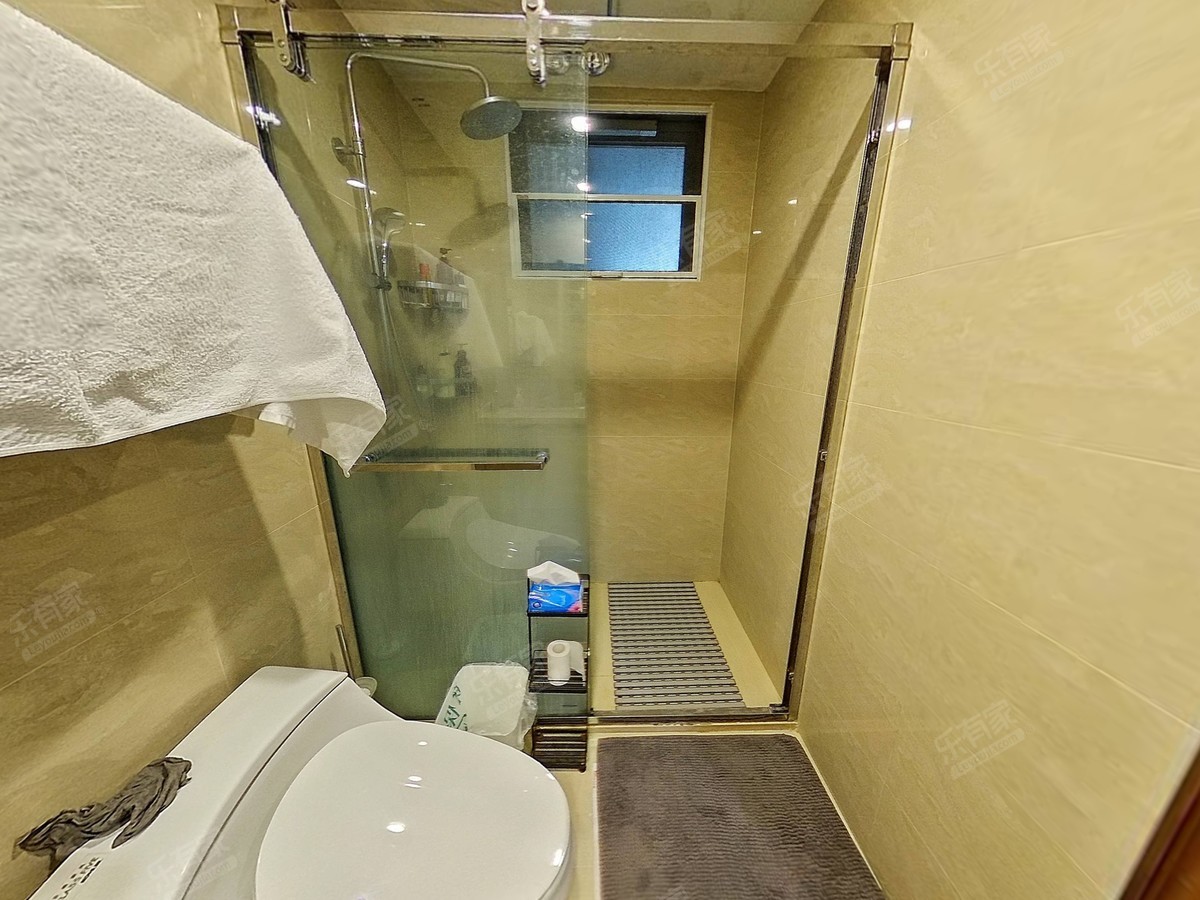 金地国际公寓厕所-1