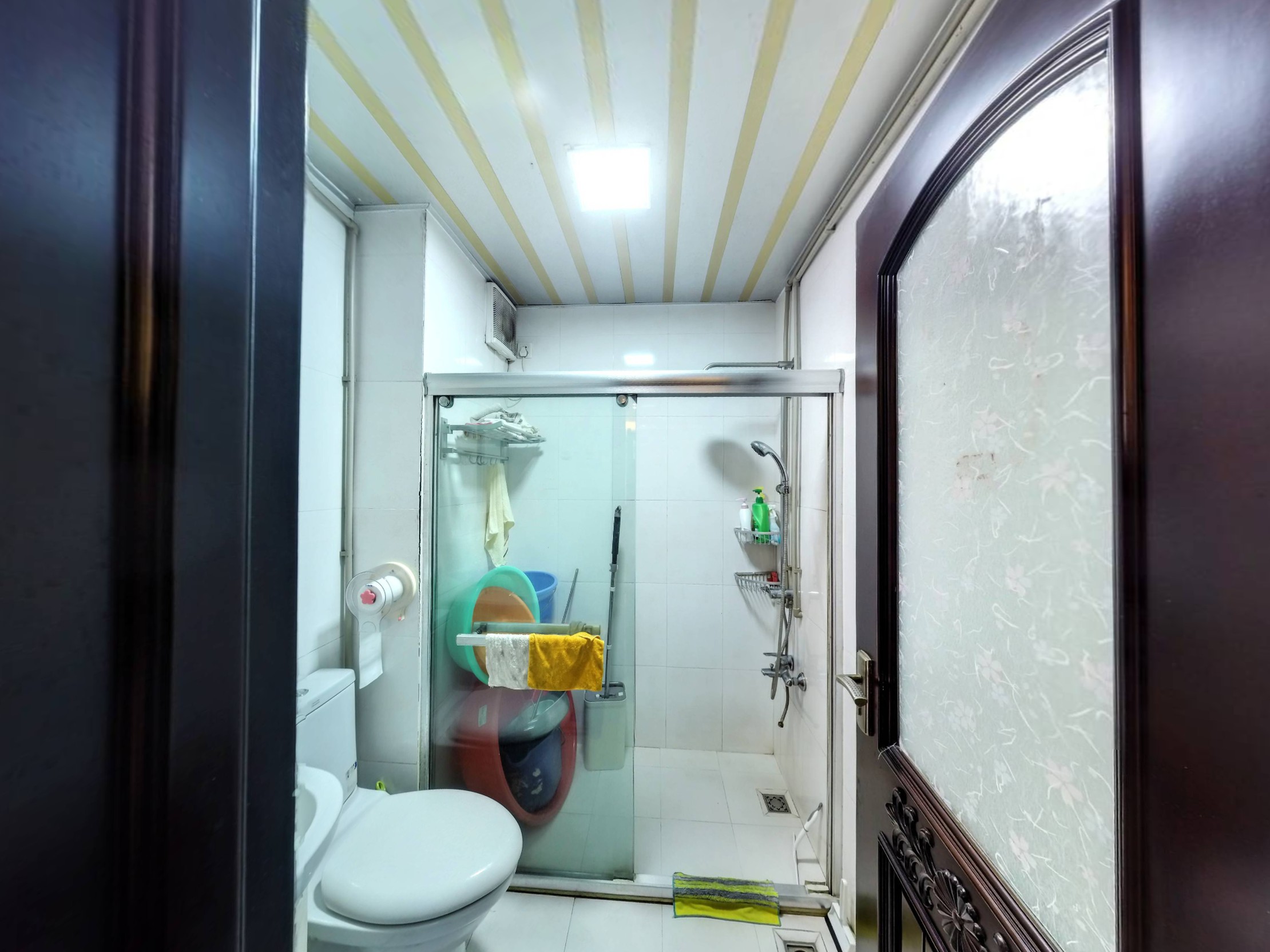 华景新城（五期） 5房2厅3卫 181.49㎡