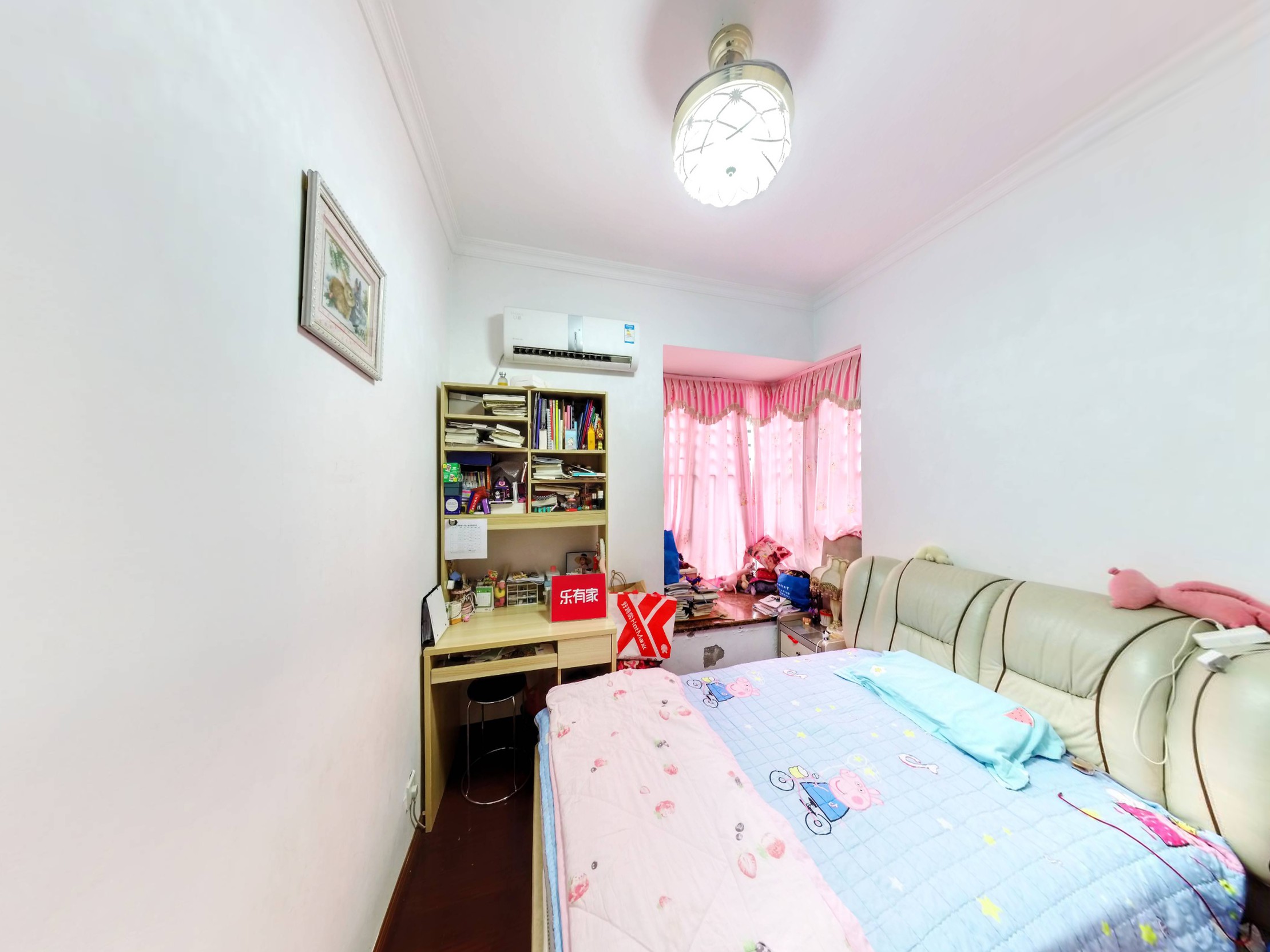 东方银座中心城御廷 4房2厅2卫 141㎡