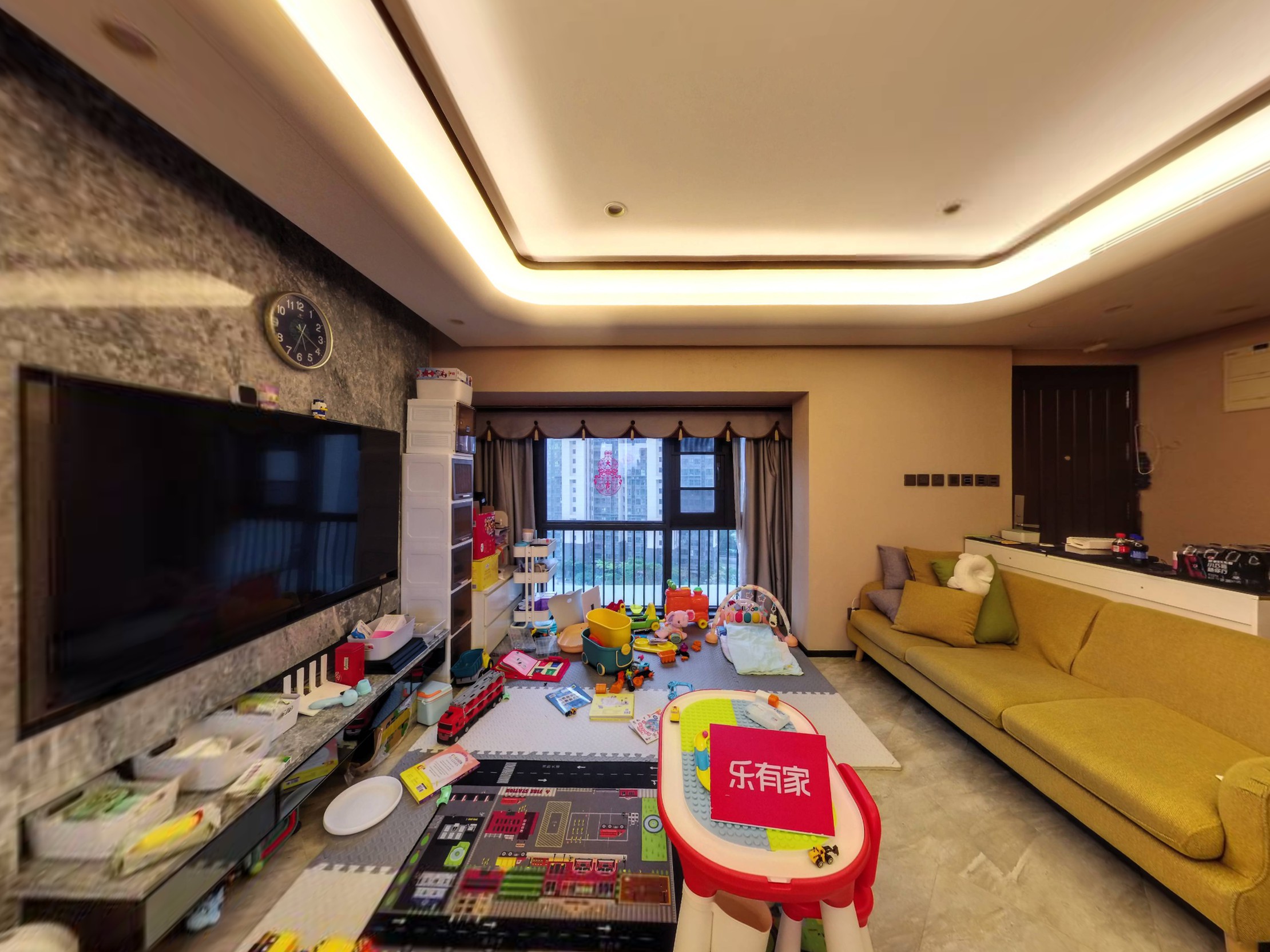 南山次新花园社区，热点小区