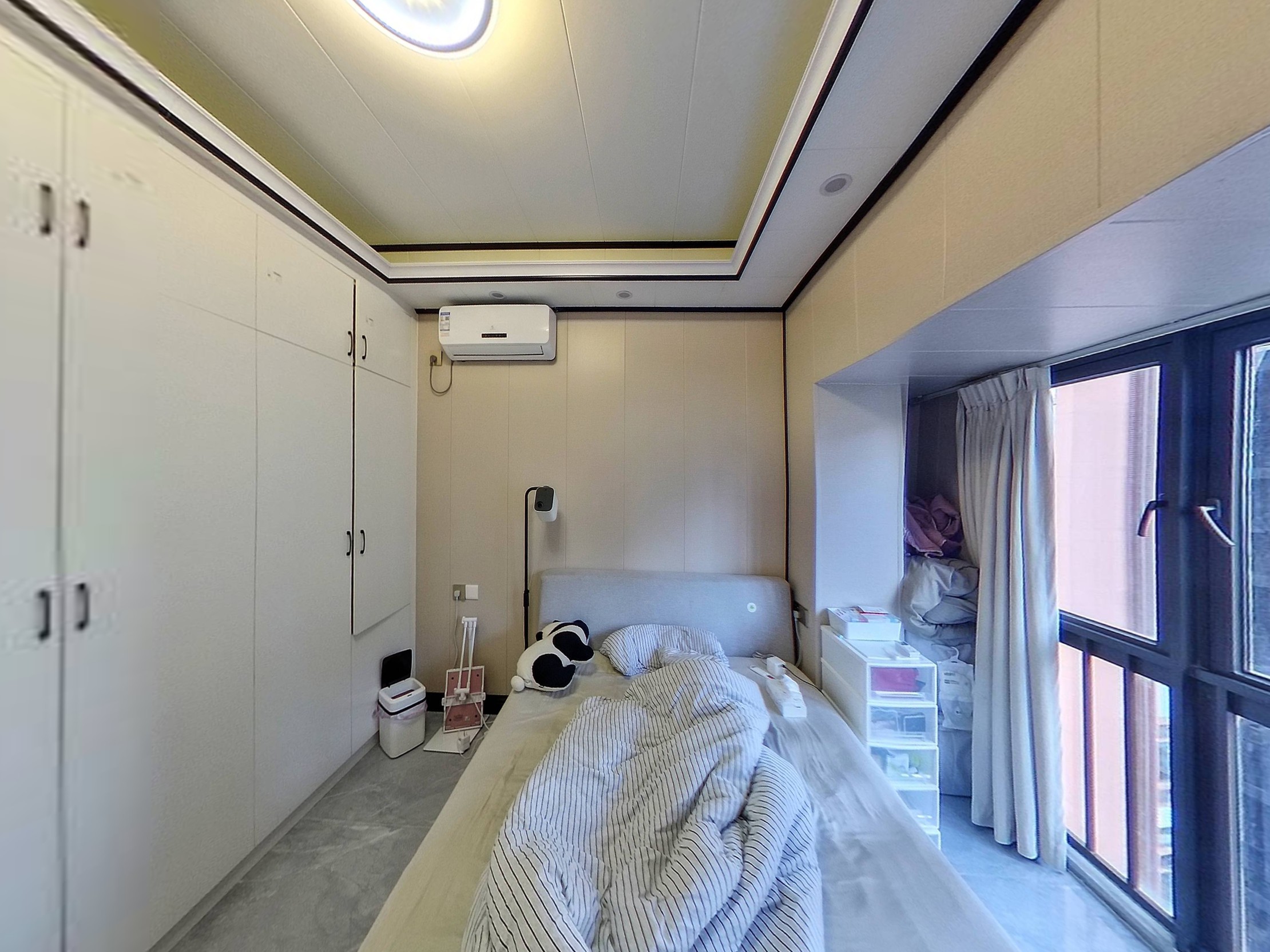 星河银湖谷 东北 精装 4室 2厅 88.83m²