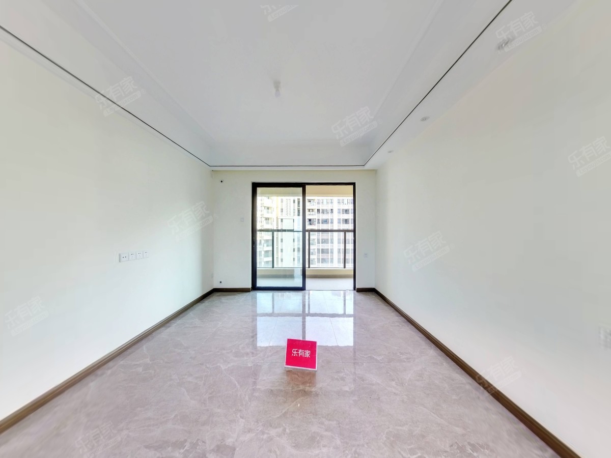 全新未入住过-江门华发首府二手房