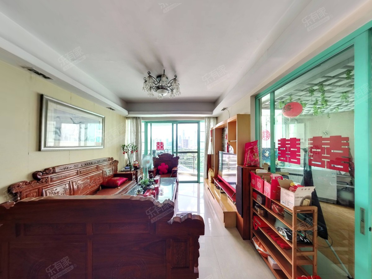 历德雅舍电梯四房南向出售-广州历德雅舍二手房