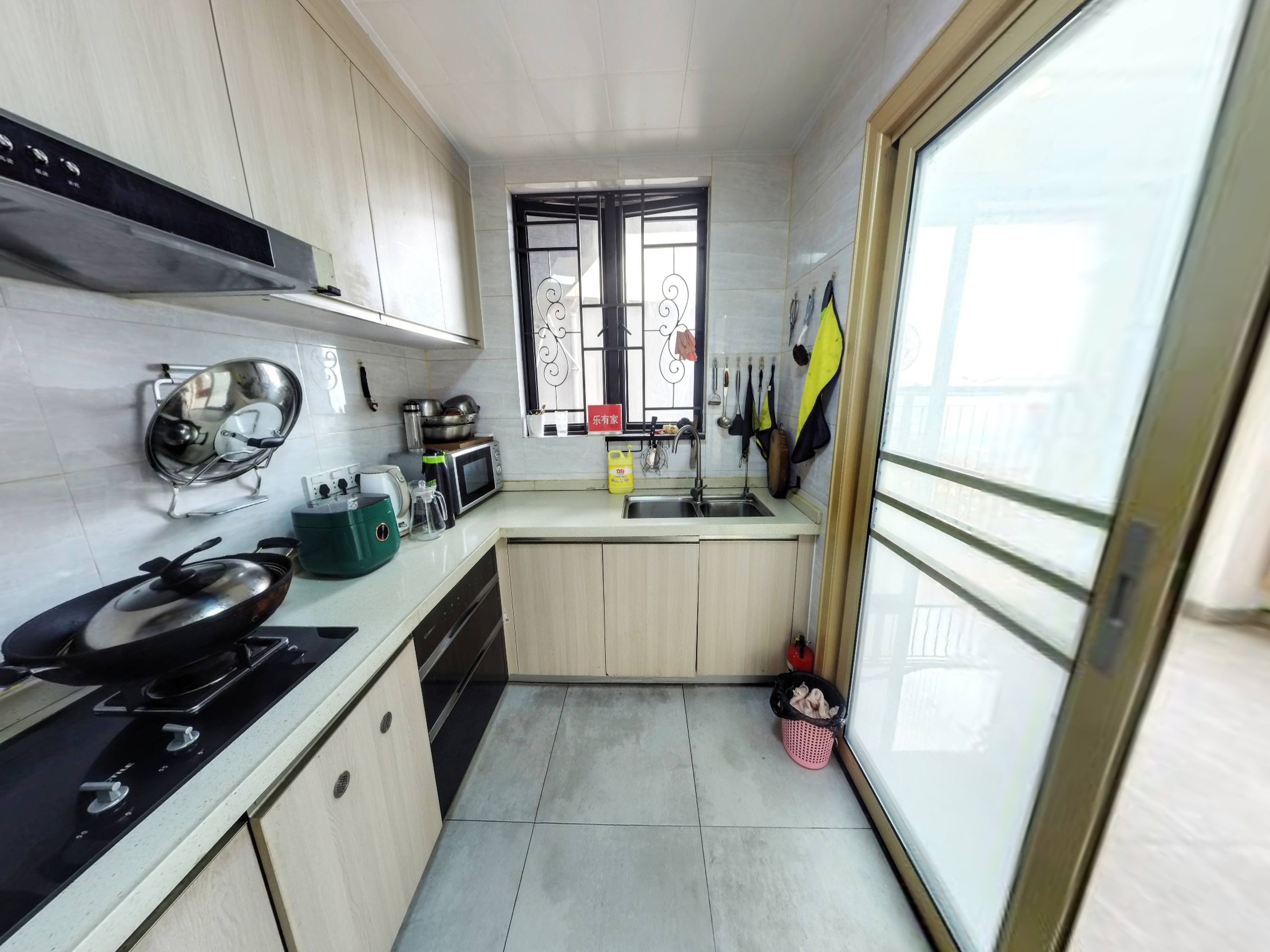 华发实用率大5房，视野超级靓