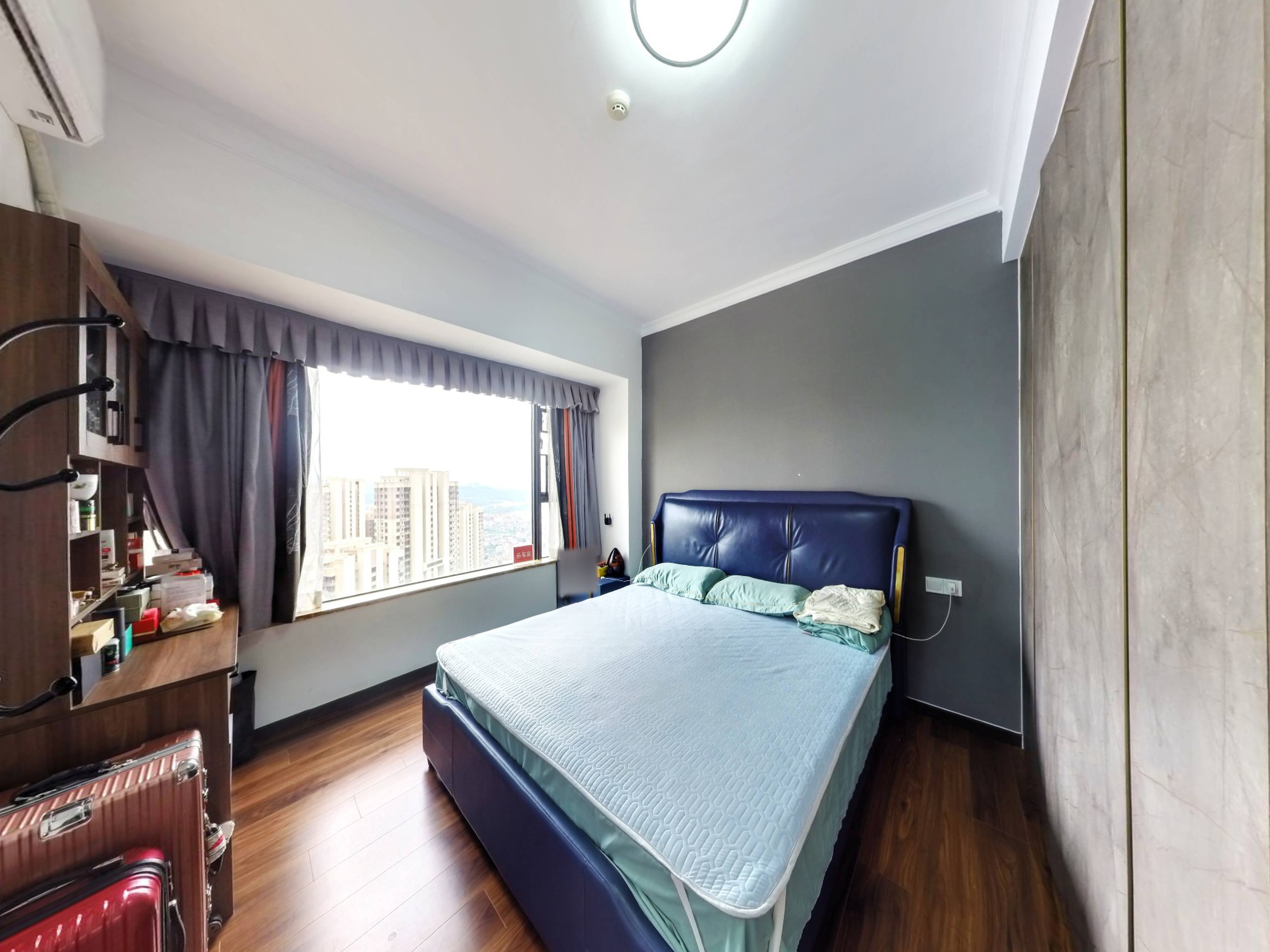 华发实用率大5房，视野超级靓