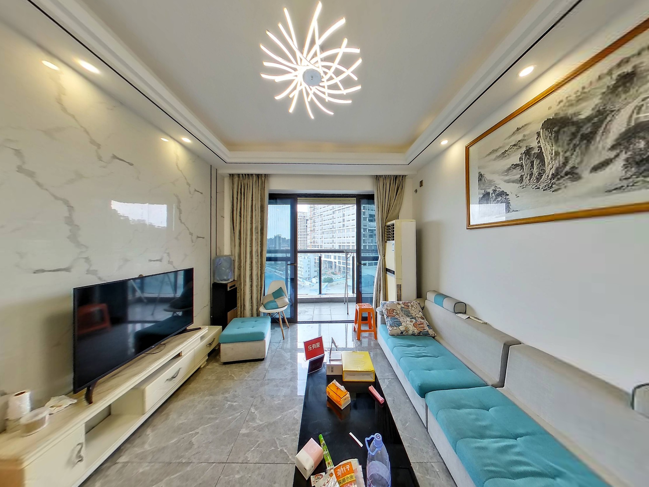 中间楼层，双龙抱珠户型，业主诚心出售！