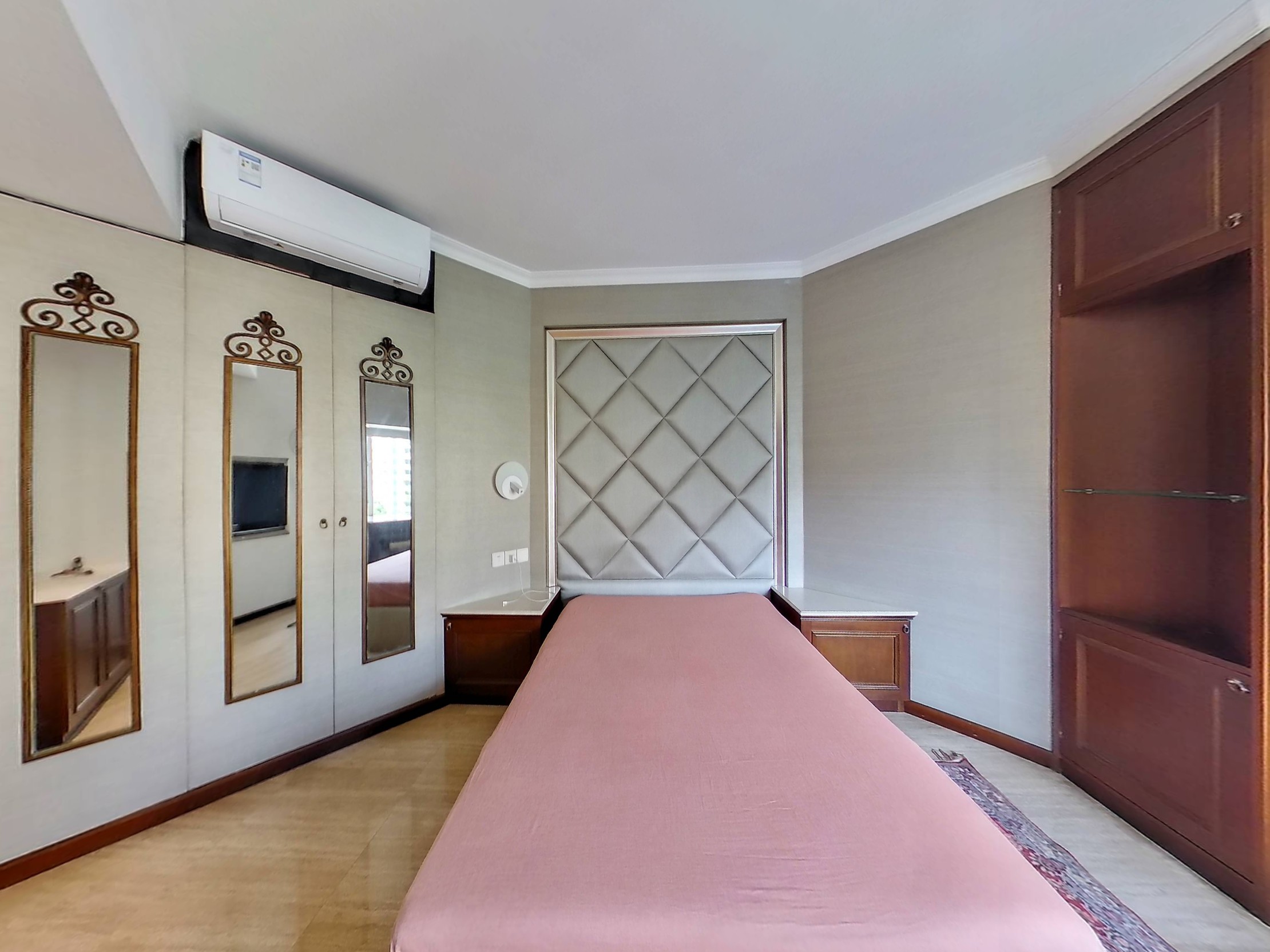 户型实用，格局明亮，通风采光好，实用面积大