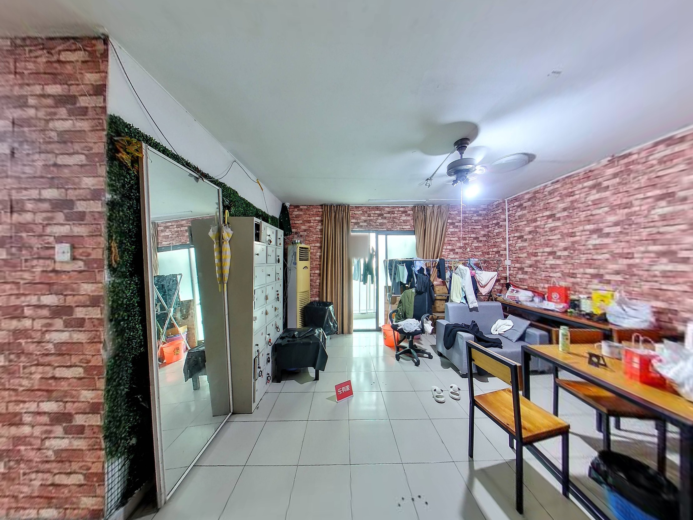 辛诚花园 4房2厅2卫 133.1㎡