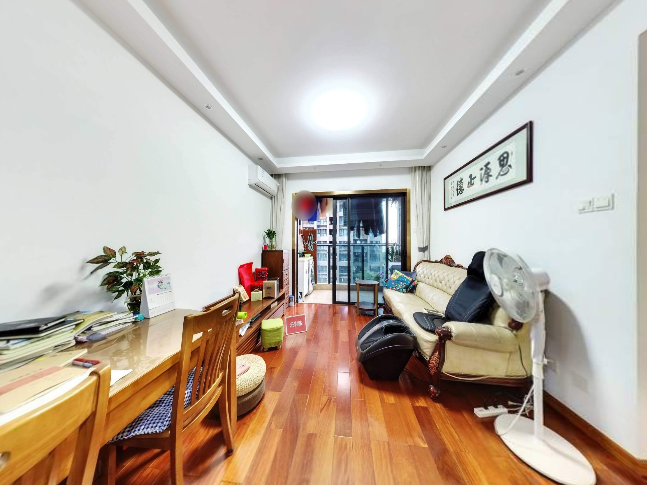 前海时代广场东精装3室2厅79.02m²