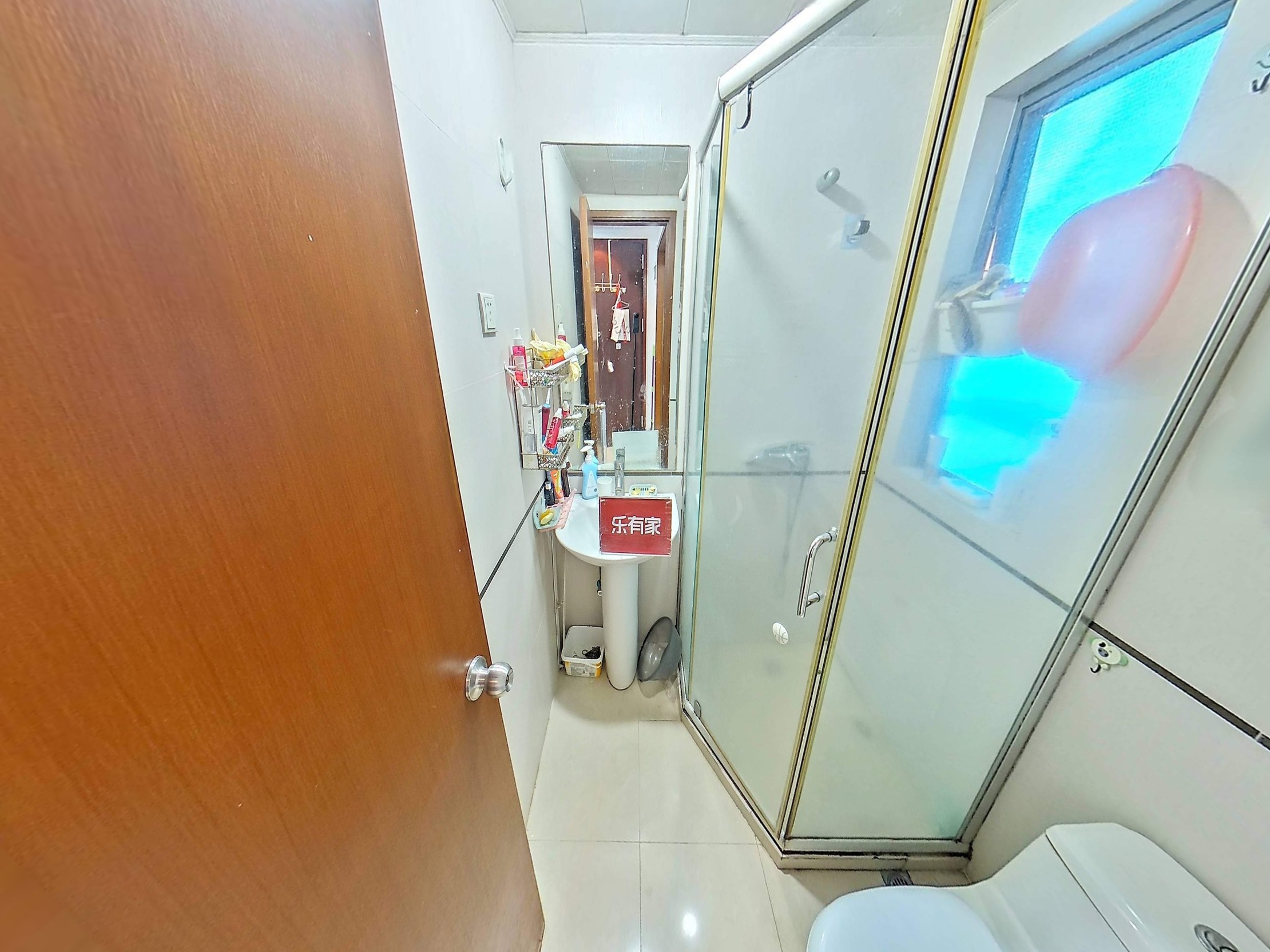 新出御景一房一厅诚意出售，看香港