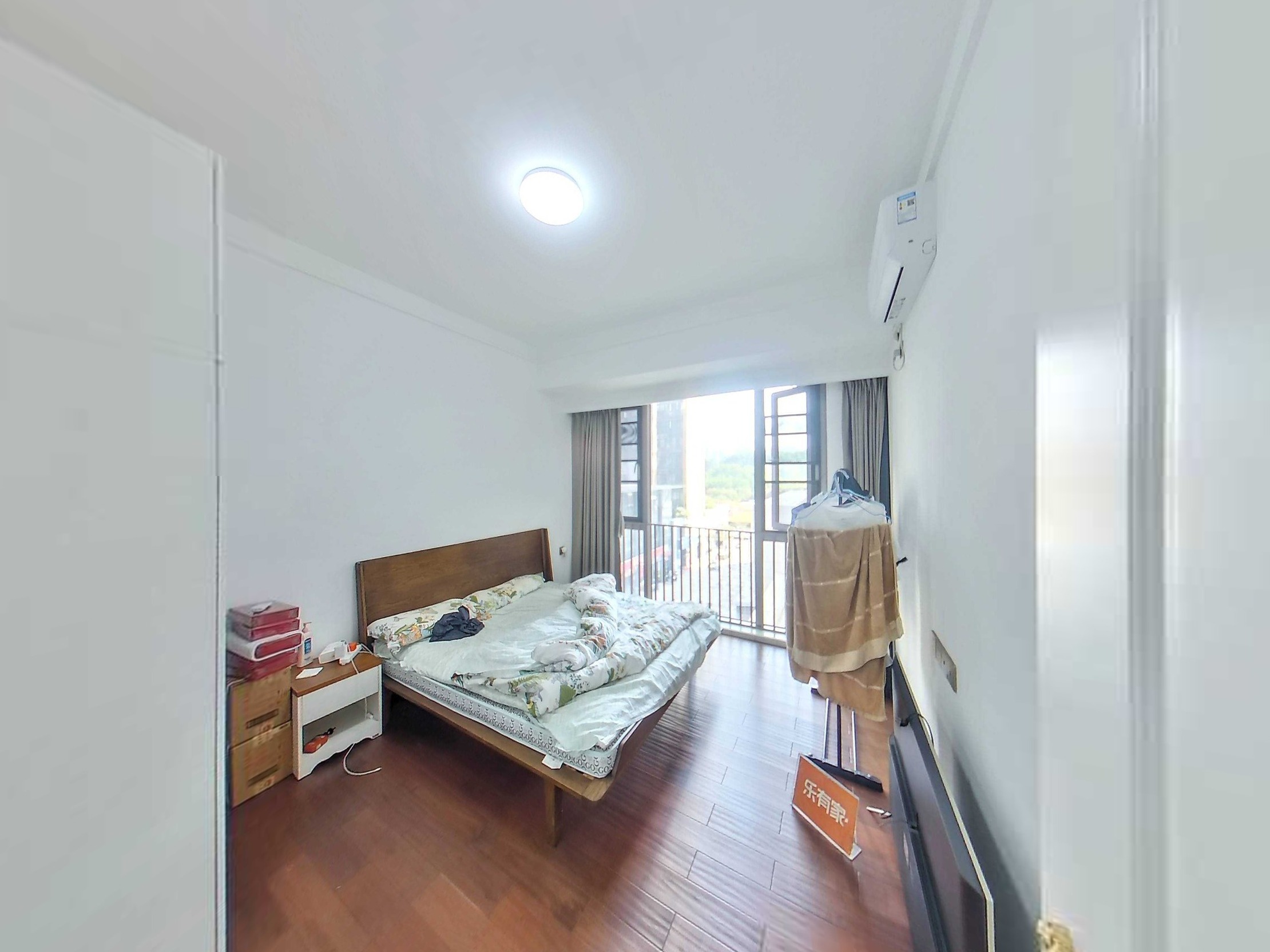 沙田地铁站旁锦绣壹号南北通透四房出售