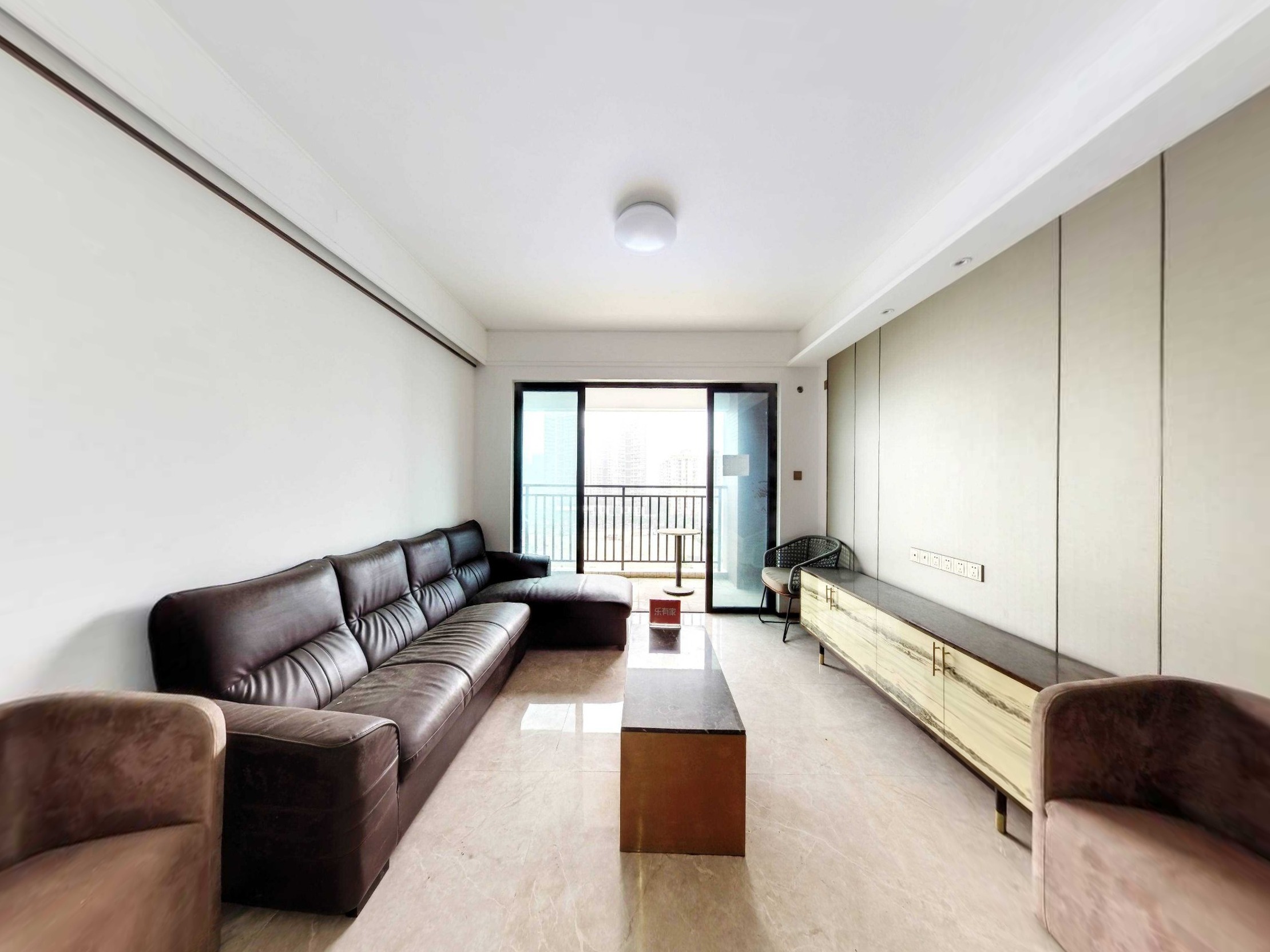 富沙湾六期精装南向3房出售