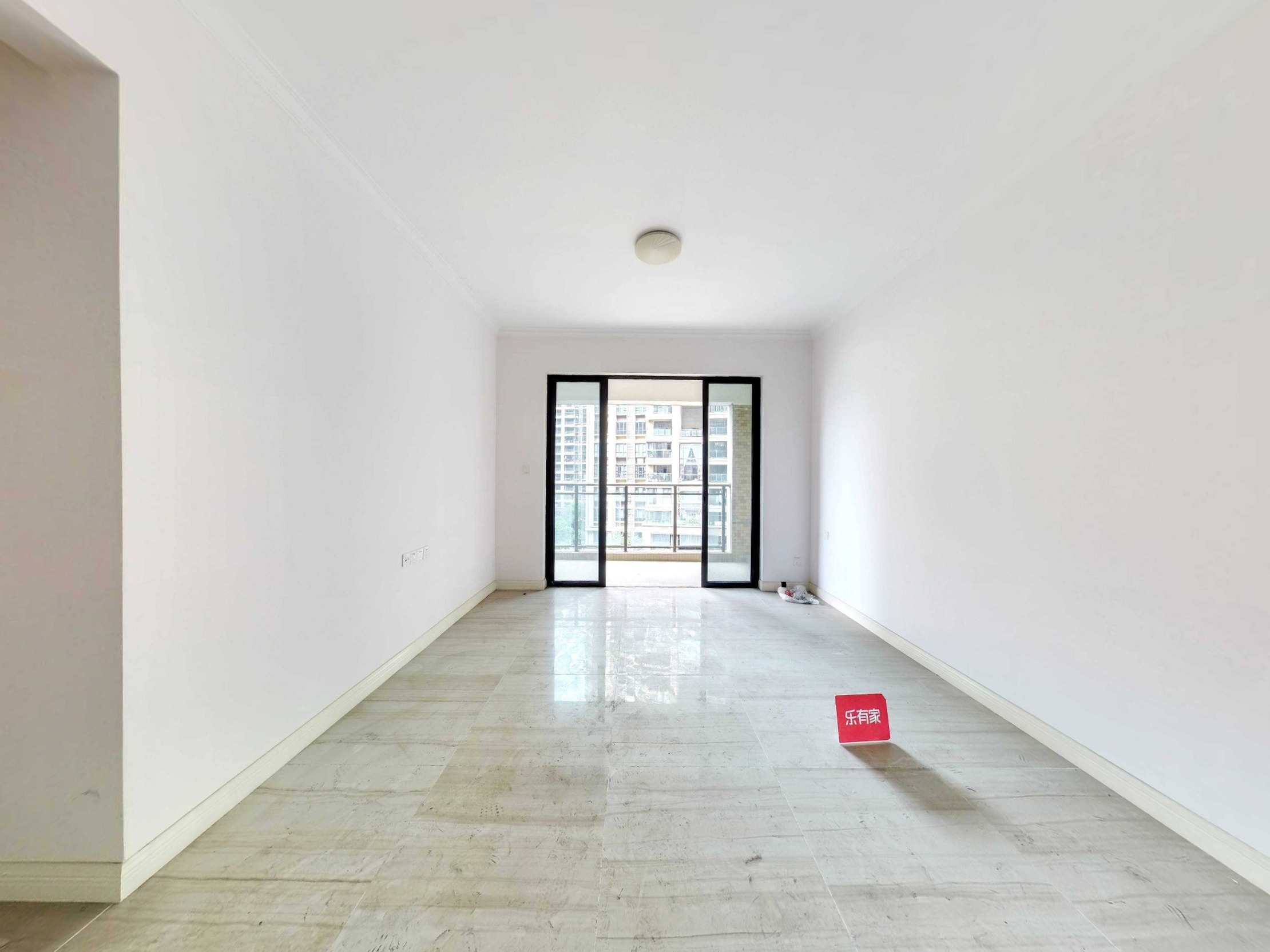 石岐区利和豪庭装修3房诚心出售