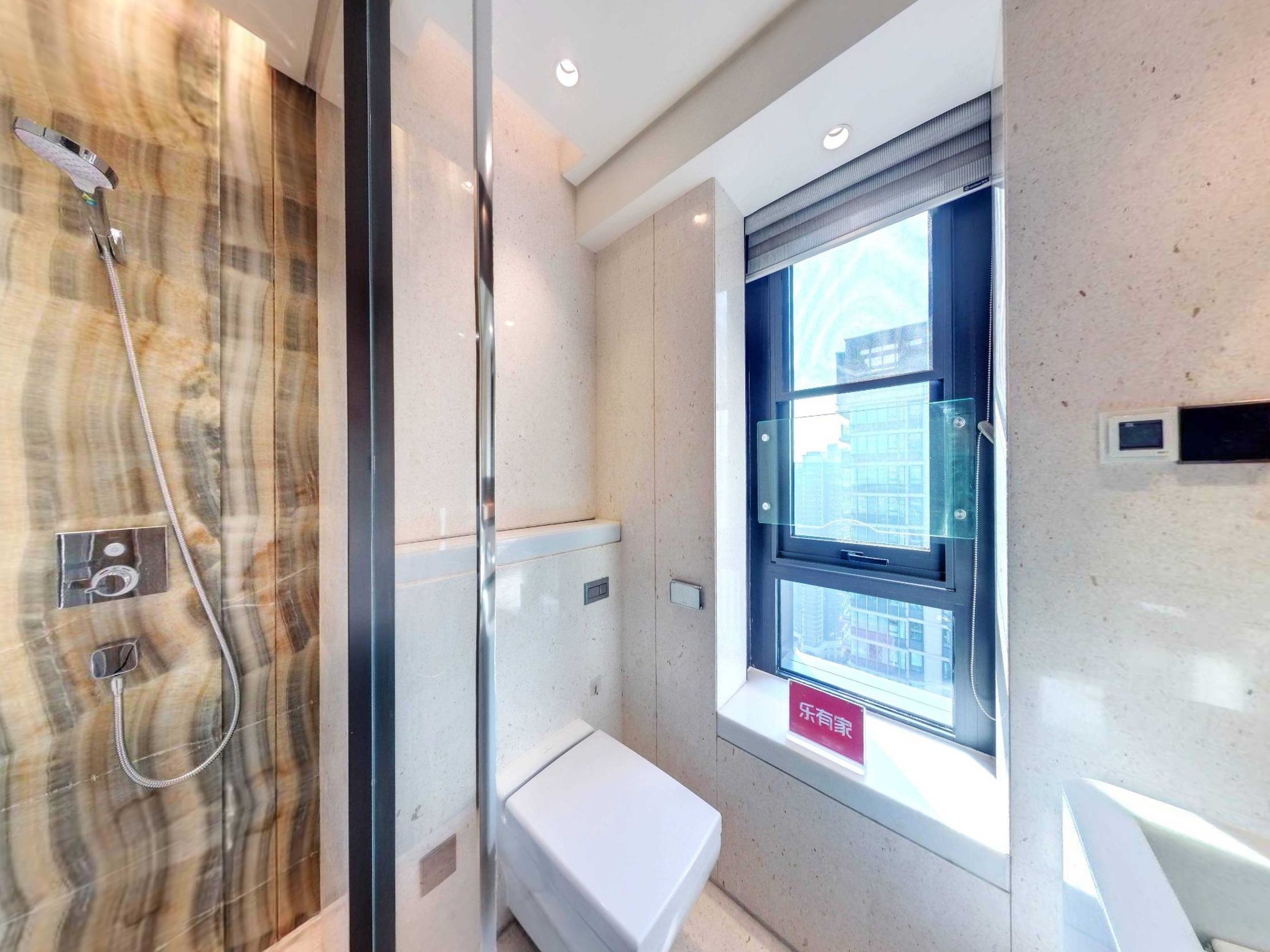 高楼层！红岭+深高，三梯两户板楼，视野开阔