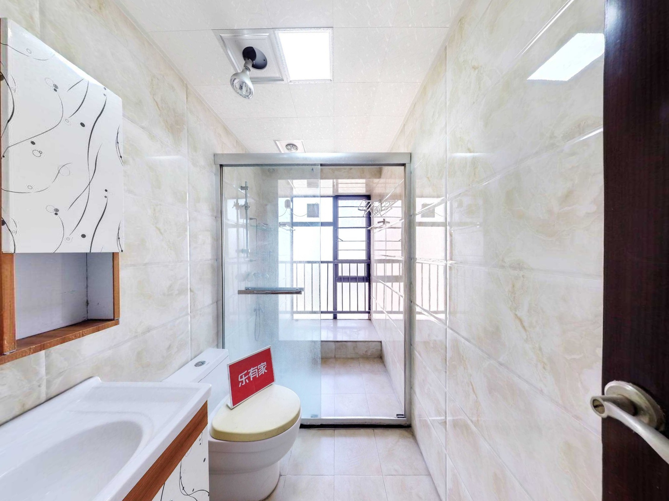 奥园爱琴湾二期五区 3房2厅2卫 120㎡