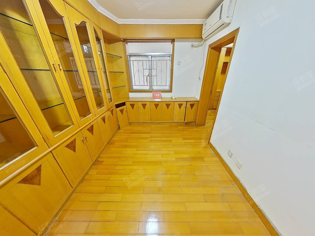 长泰花园业主诚心出售