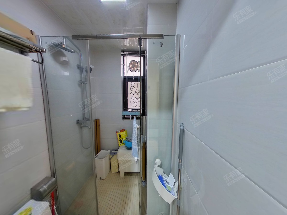广州融创文旅城A3区厕所-1