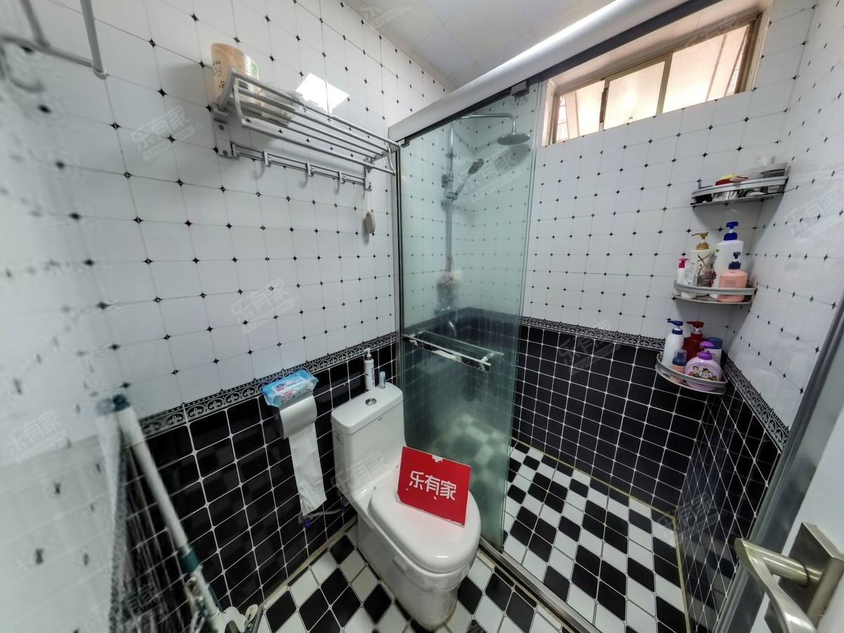 怡海花园 3房1厅1卫 79㎡