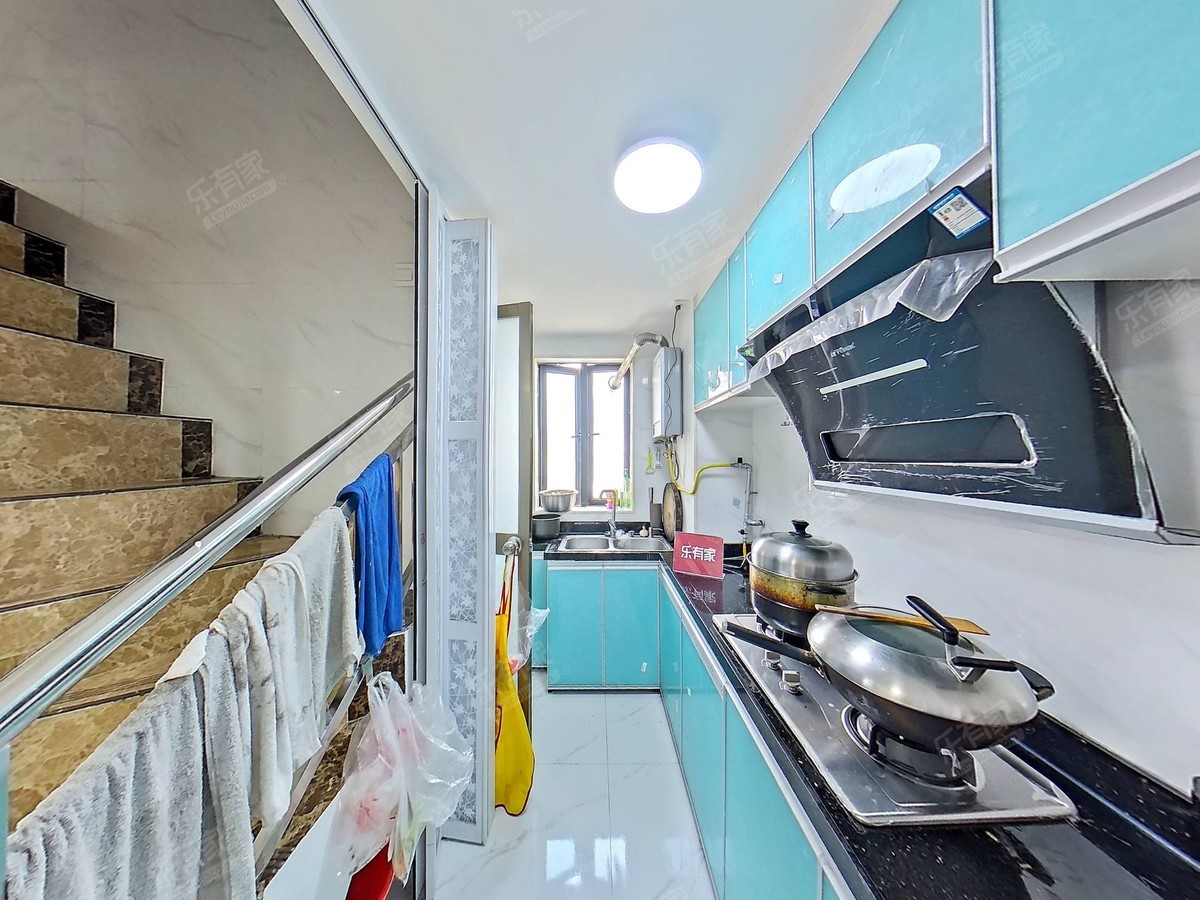 诚心出售，看房方便