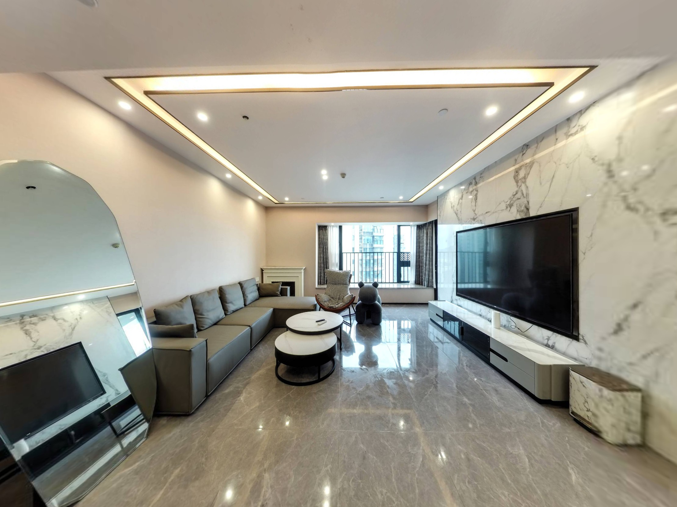 楼栋一字排开，视野景观无遮挡，采光充分。87%的房子有保姆间-深圳香山美墅云颂租房