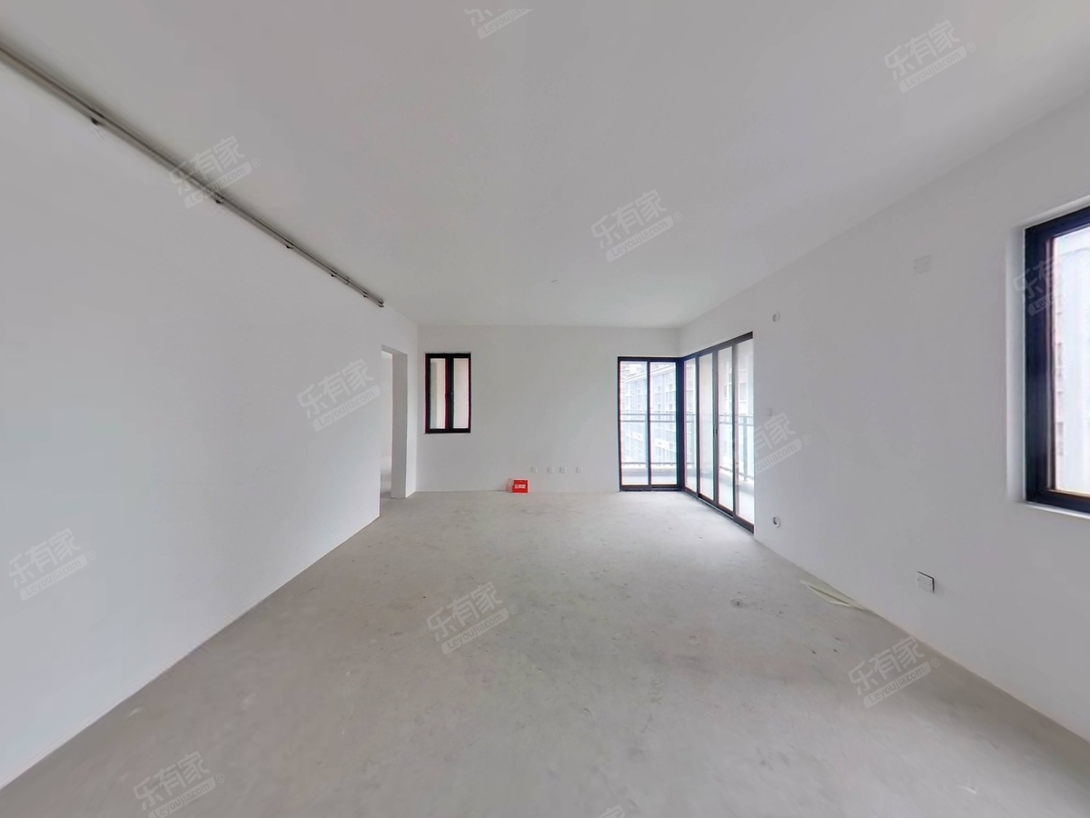 广州融创文旅城B3区南普装3室2厅117.99m²-中山广州融创文旅城B3区二手房