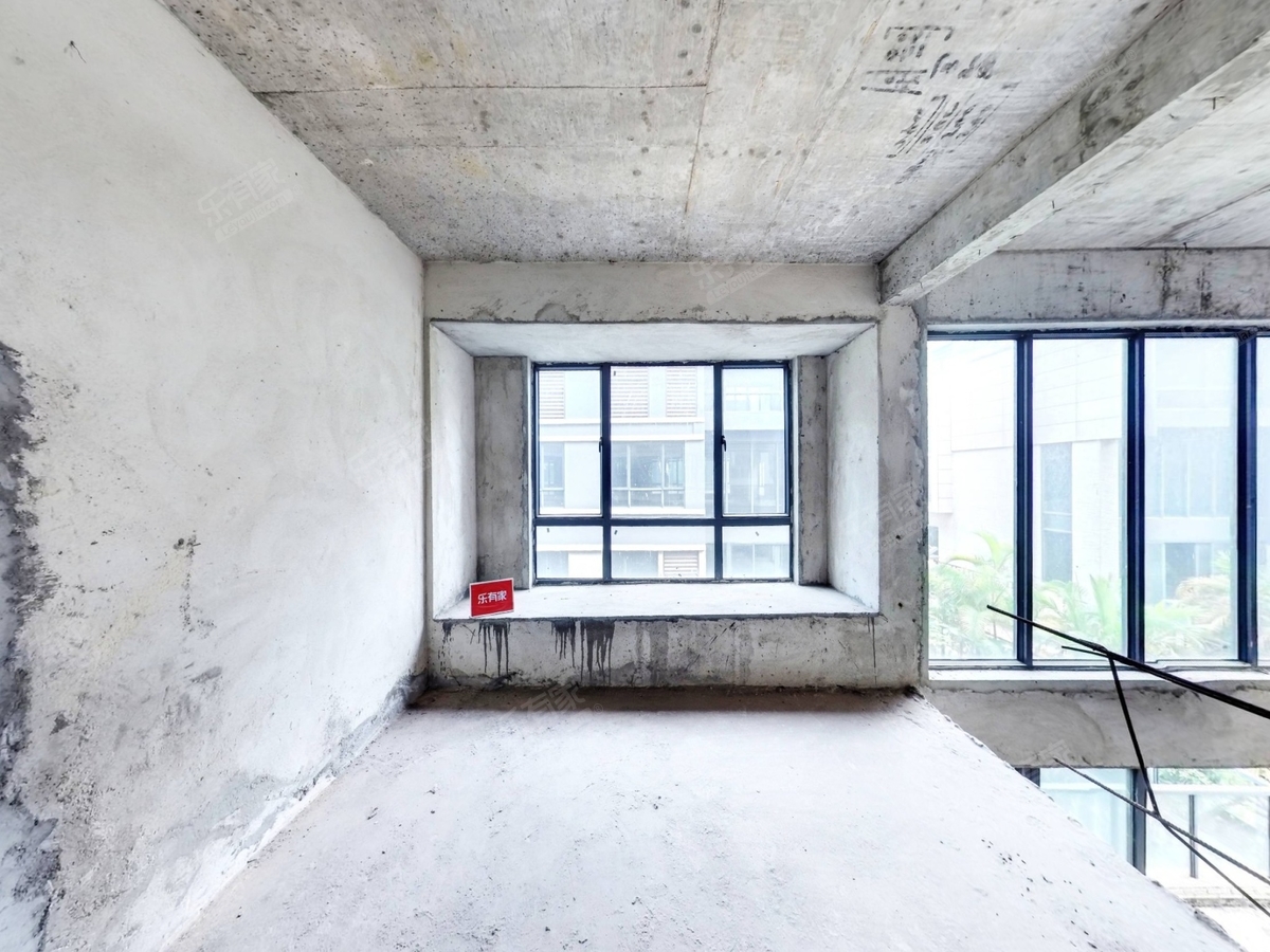 双拼别1墅，大户型有地下室