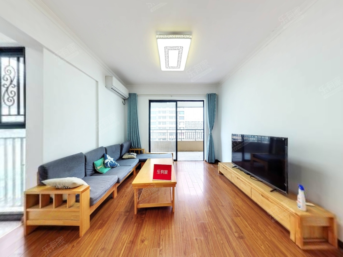 总价低的住宅公寓是东区省一级香山小学、远洋中学学区房