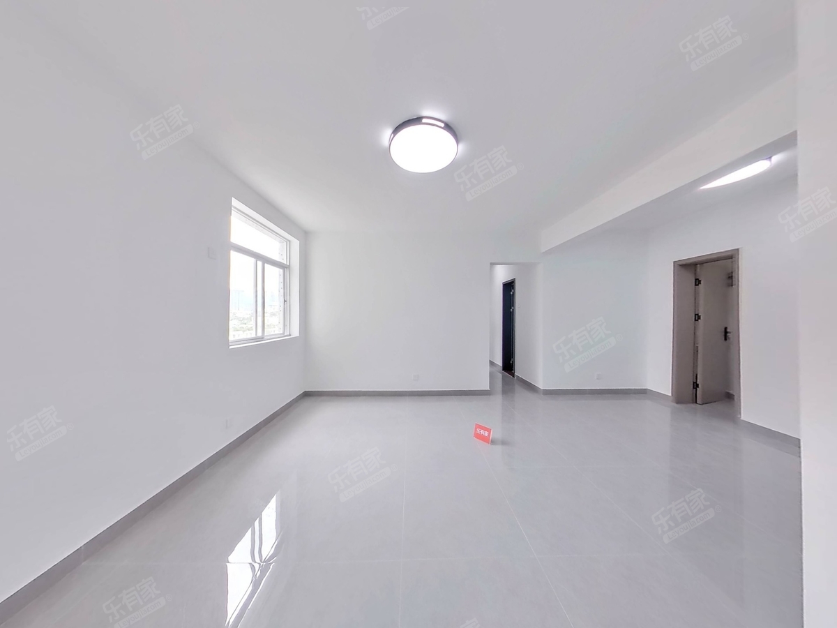 长城盛世家园一期南普装4室2厅113.8m²
