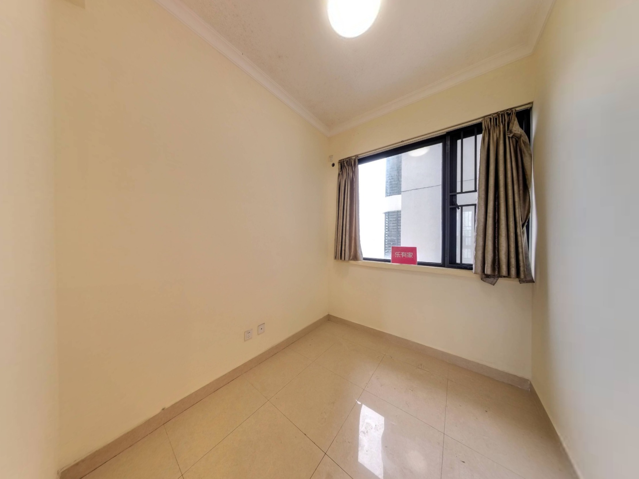 佳兆业山海苑 4房2厅2卫 105.4㎡