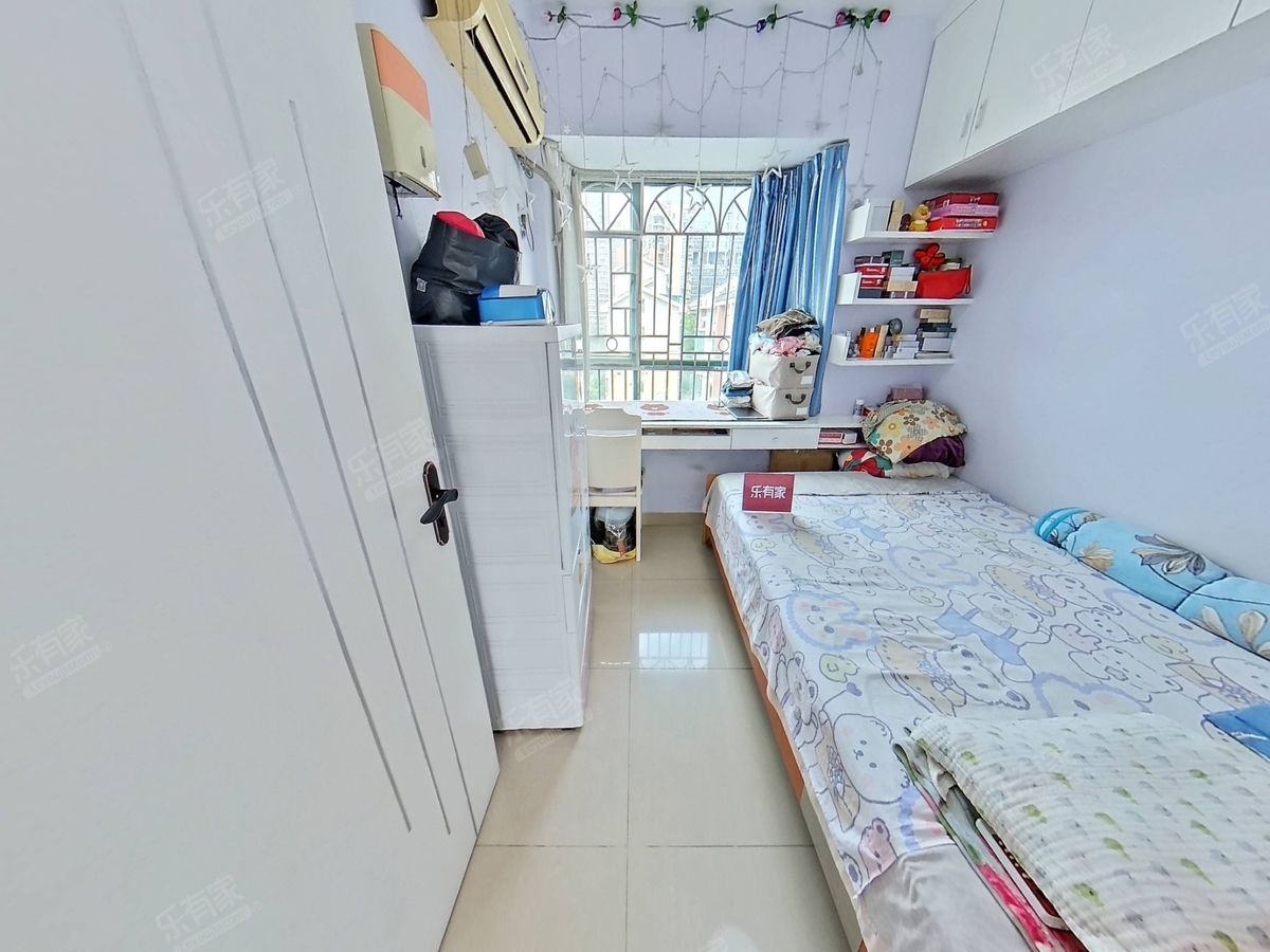 丽沙花都住家2房，业主诚心出售