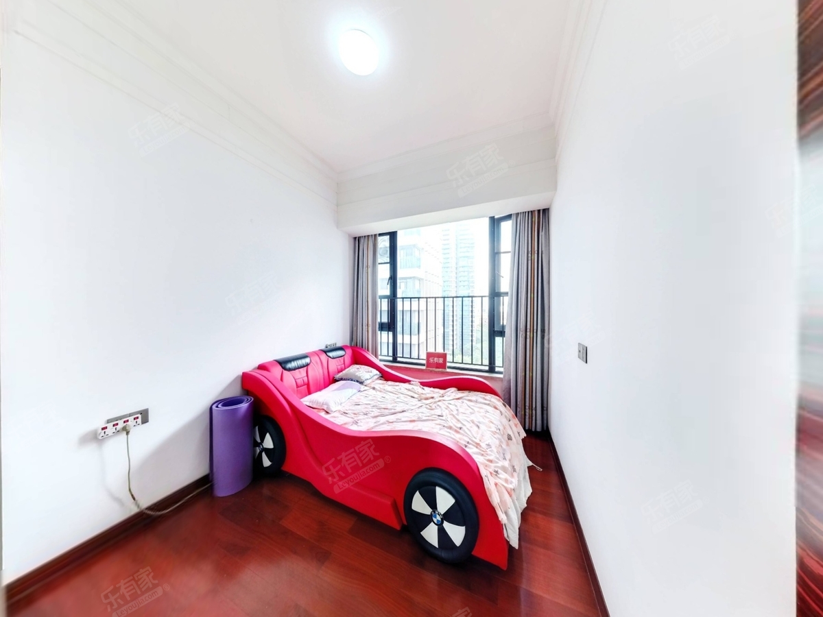 高层一线瞰江三江汇聚，金茂湾楼花全新未入住！景观视野超棒！