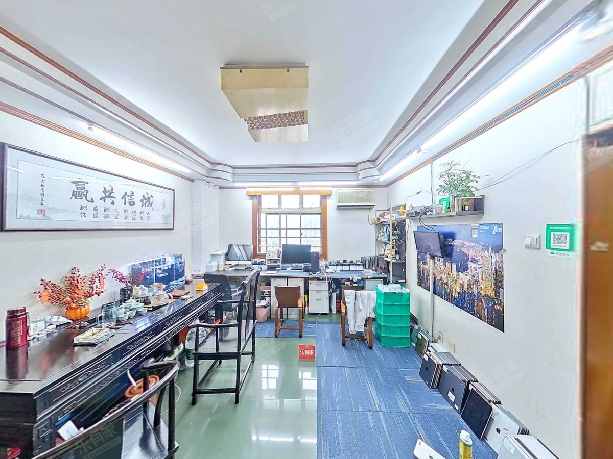中电大院东南普装3室2厅98m²-深圳中电大院二手房