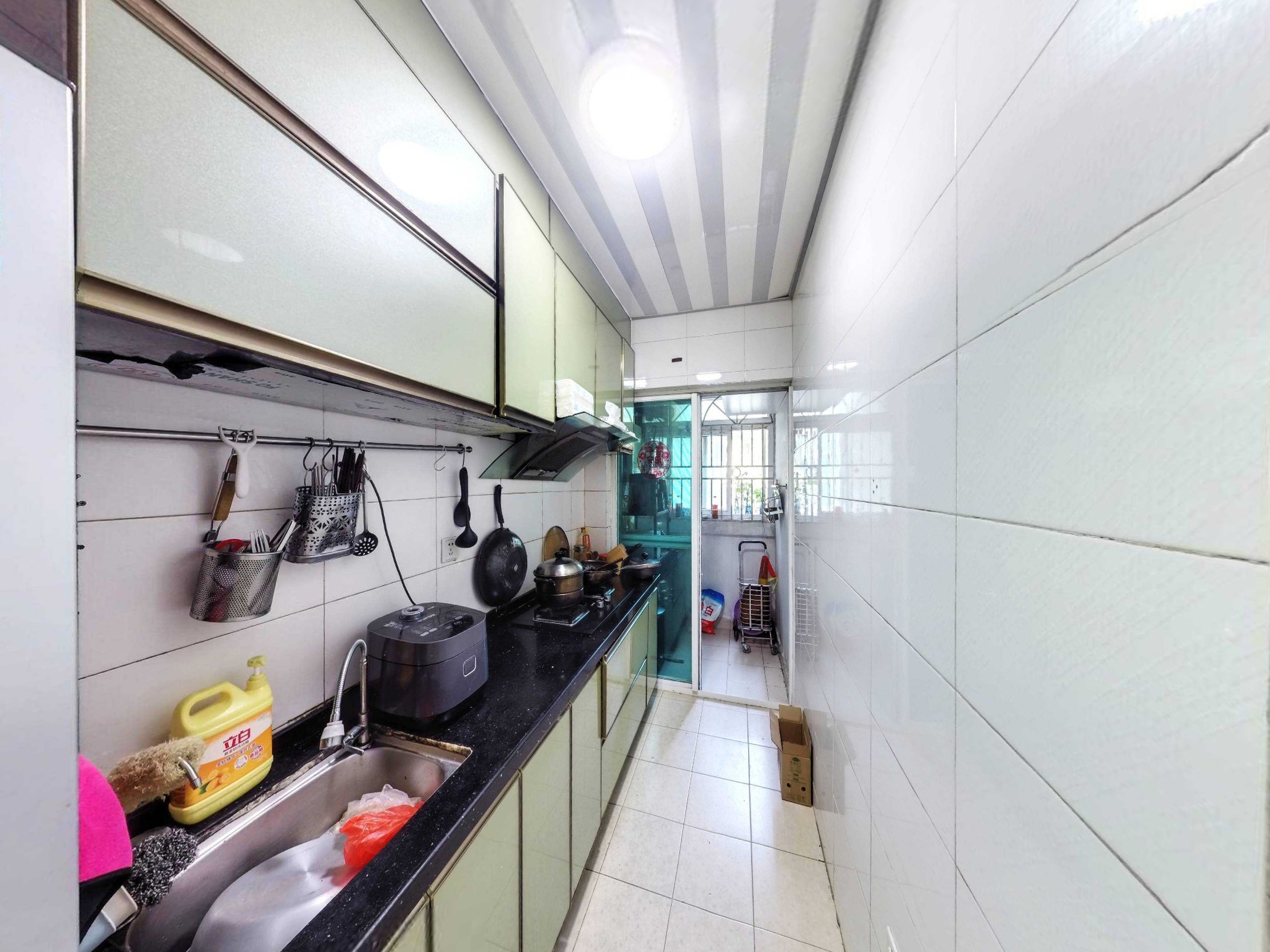 中海怡翠山庄四期 2房2厅1卫 72.67㎡