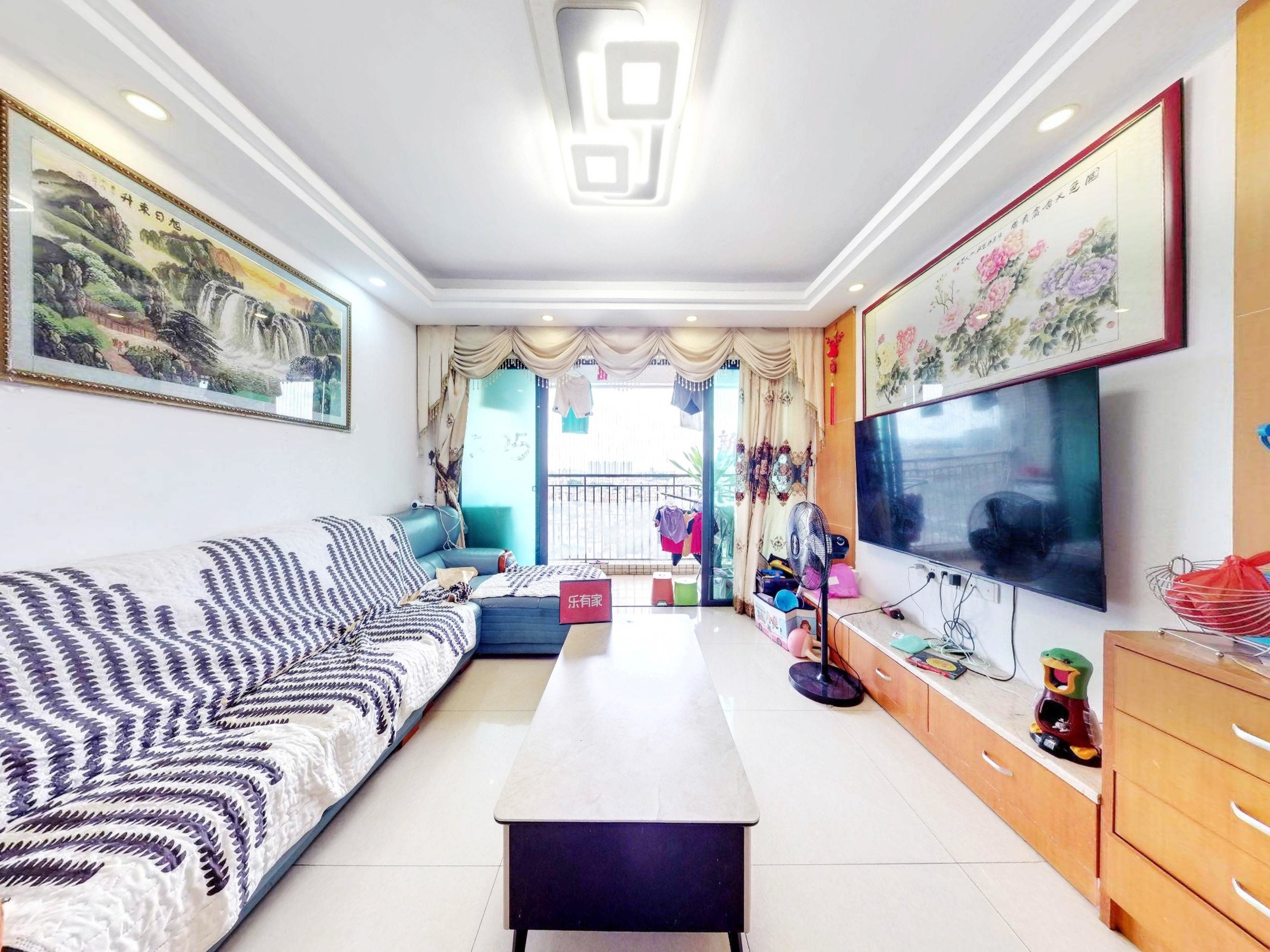 泓晴苑朝南3房户型方正采光好视野开阔-深圳泓晴苑二手房