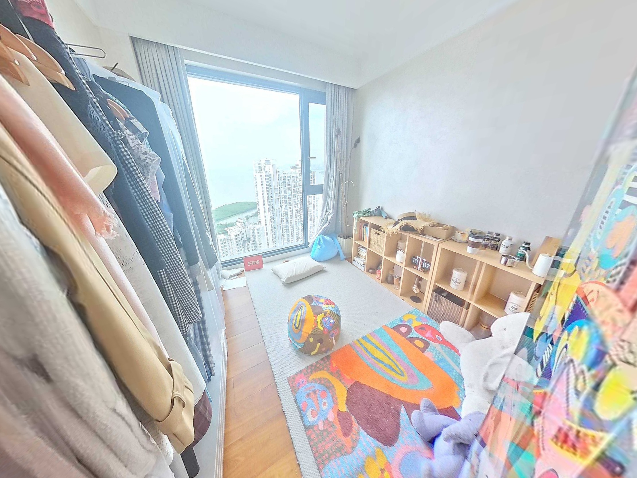 中洲滨海华府一期，方正高楼层，带重点学校！