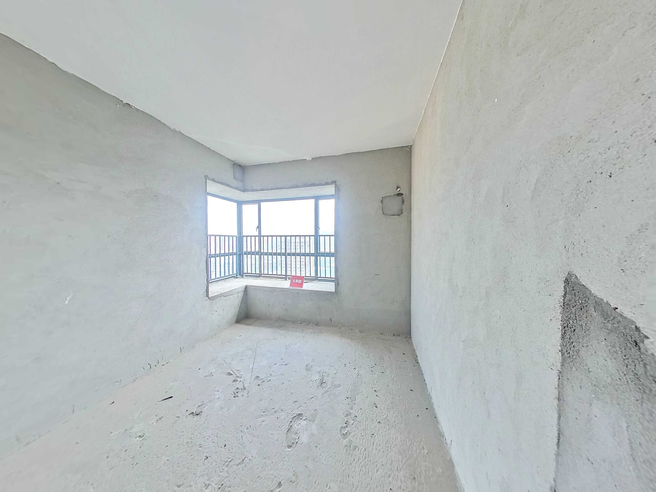 水木年华南毛坯3室2厅110.84m²出售看山景色