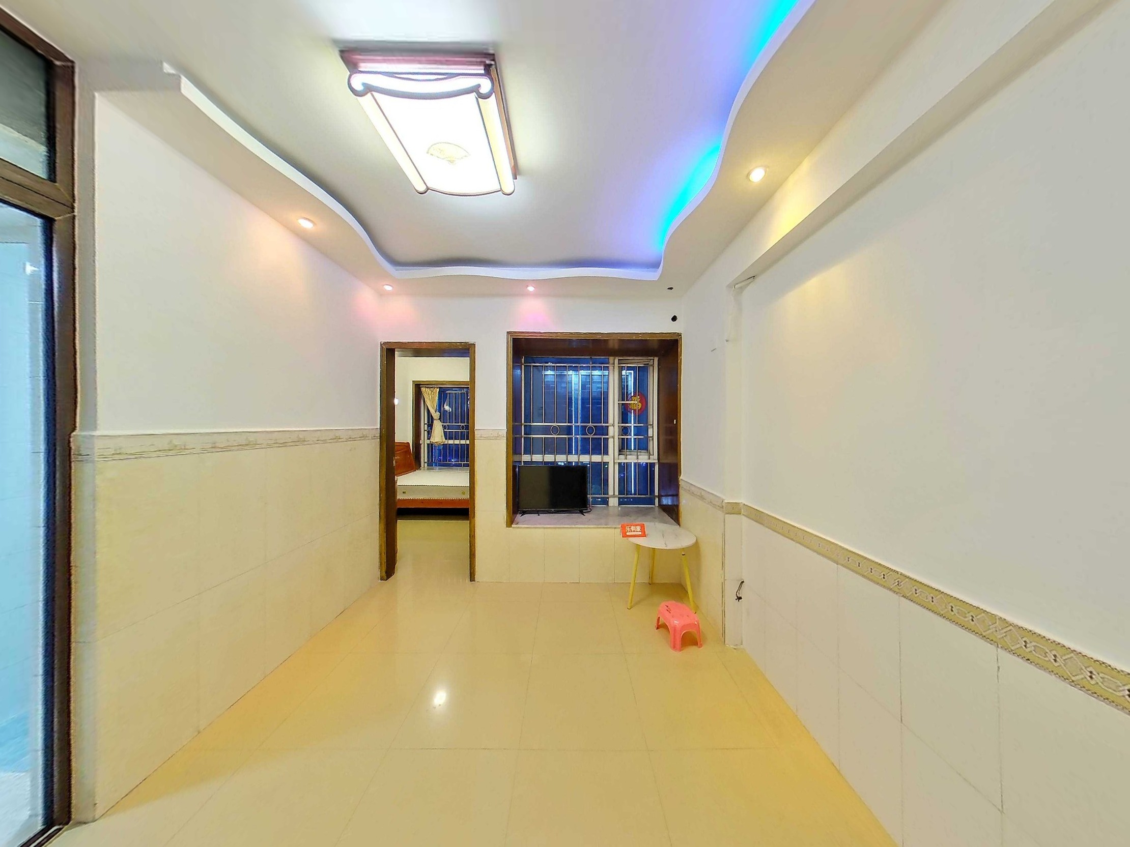 新阳丽舍，户型方正，通风采光优，地面花园，低于均价，业主诚心出售，随时看房！-深圳新阳丽舍二手房