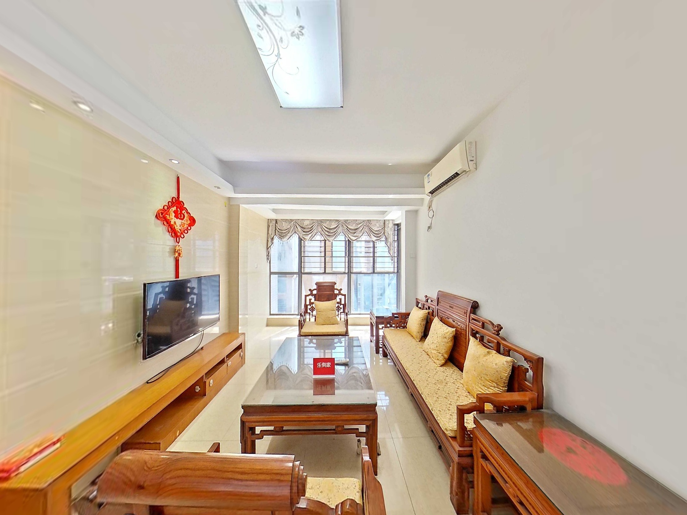 4号线附近三房，交通便利，拎包入住-深圳潜龙曼海宁花园(南区)租房