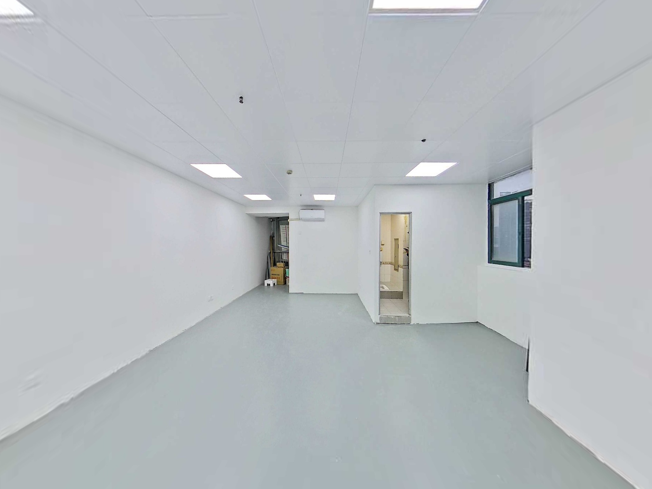 景观好，朝向好，户型反正，临近地铁口，出行方便，周边商圈成熟-深圳群星广场二手房