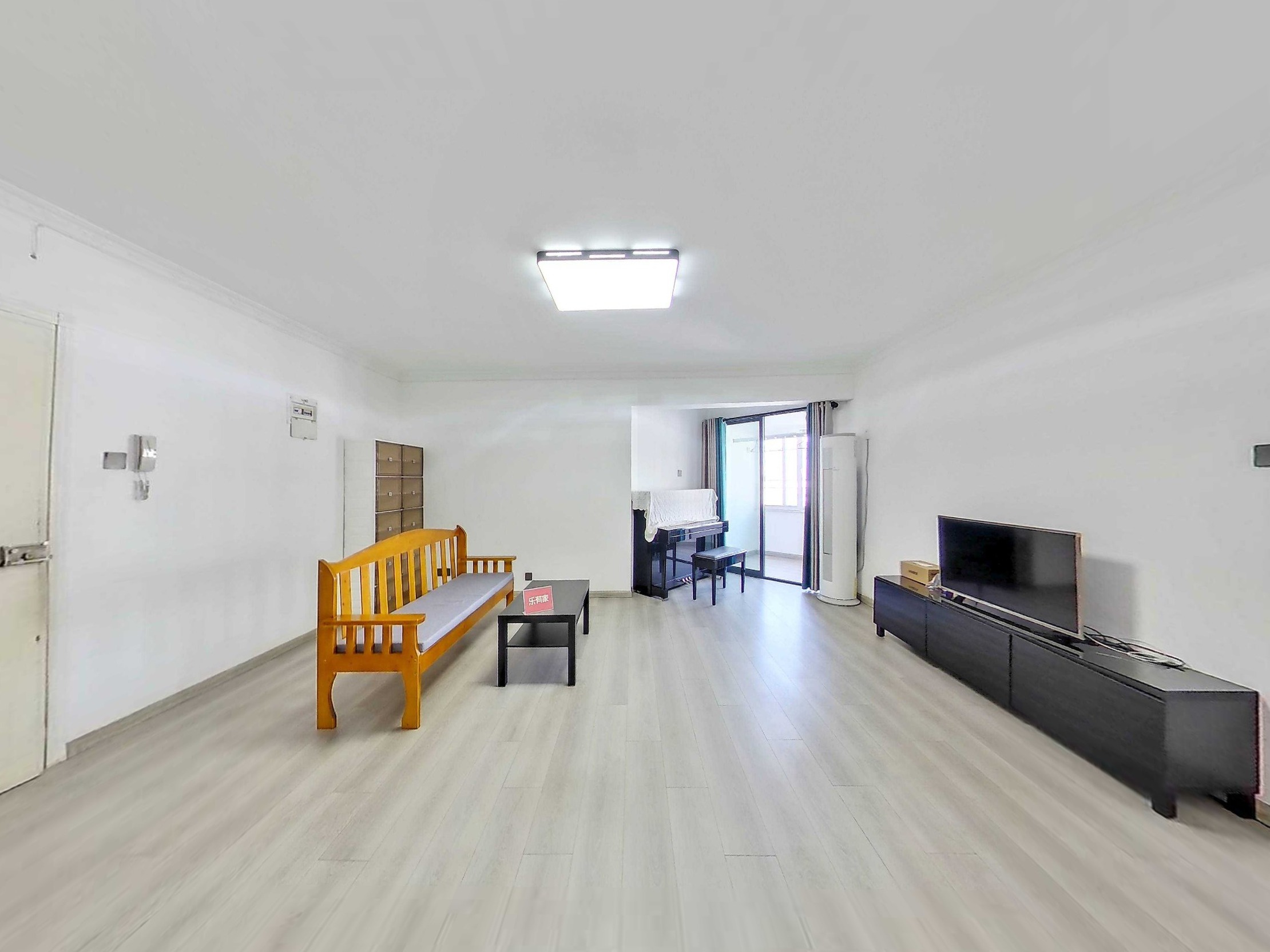 长景阁，大花园社区，交通便利