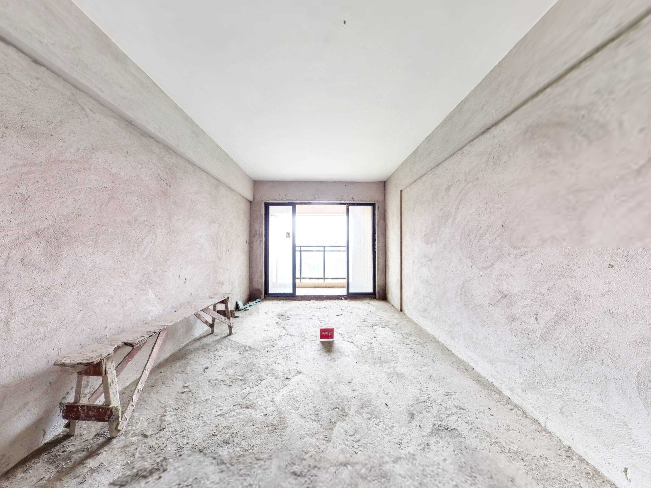 6年楼龄30米地铁口旁，火炬香晖小+一中书包，电梯南向高层