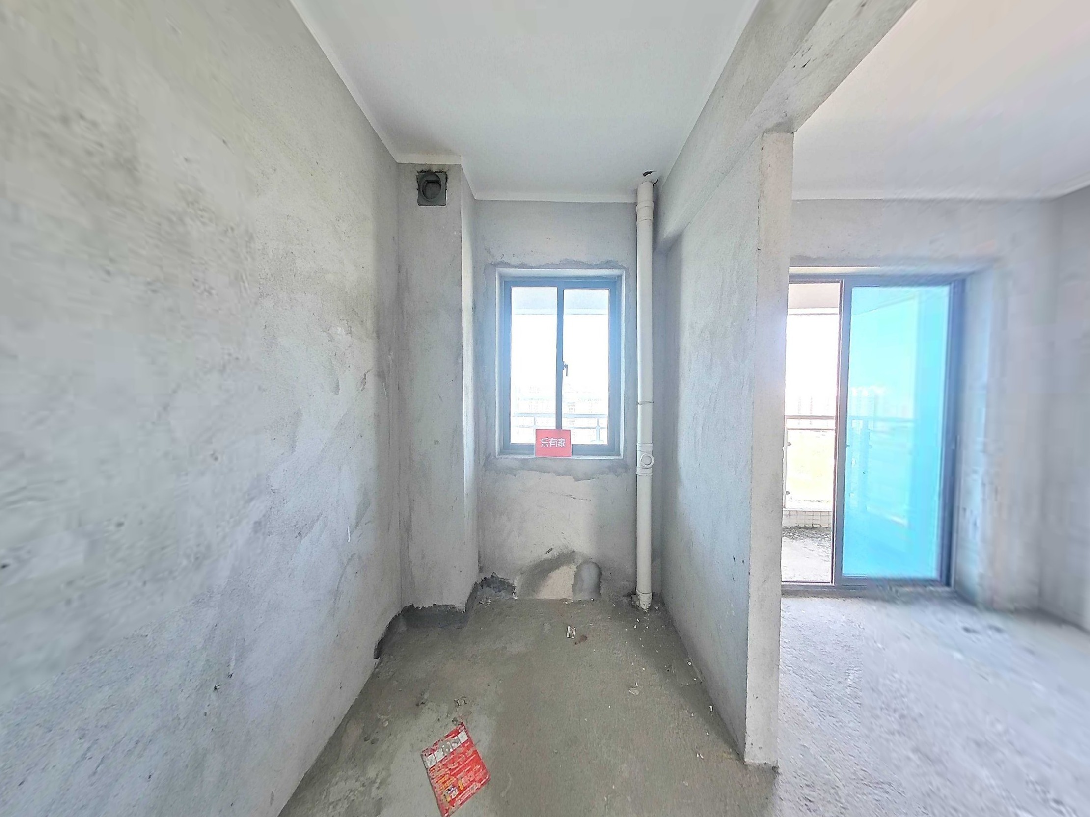 西区彩虹片区毛坯3房出售